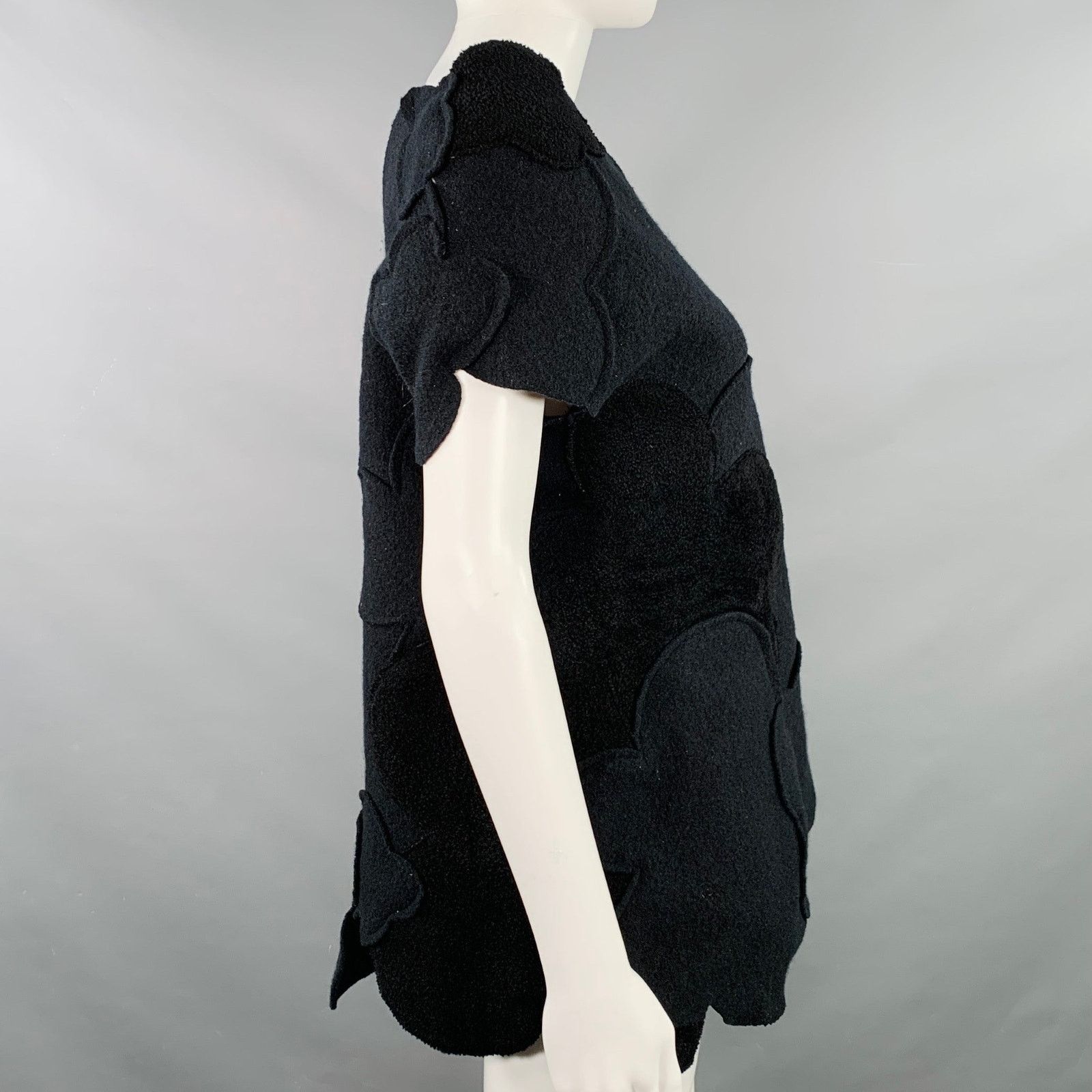 Emporio Armani Size 4 Black Virgin Wool Applique Sleeveless Casual Top Size S / US 4 / IT 40 - 2 Thumbnail