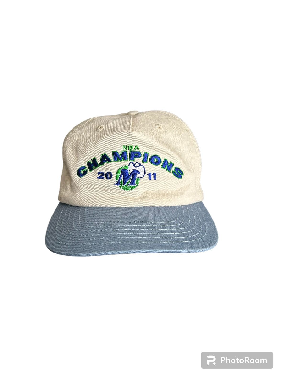 Vintage Dallas Mavericks Championship Hat Size ONE SIZE - 1 Thumbnail