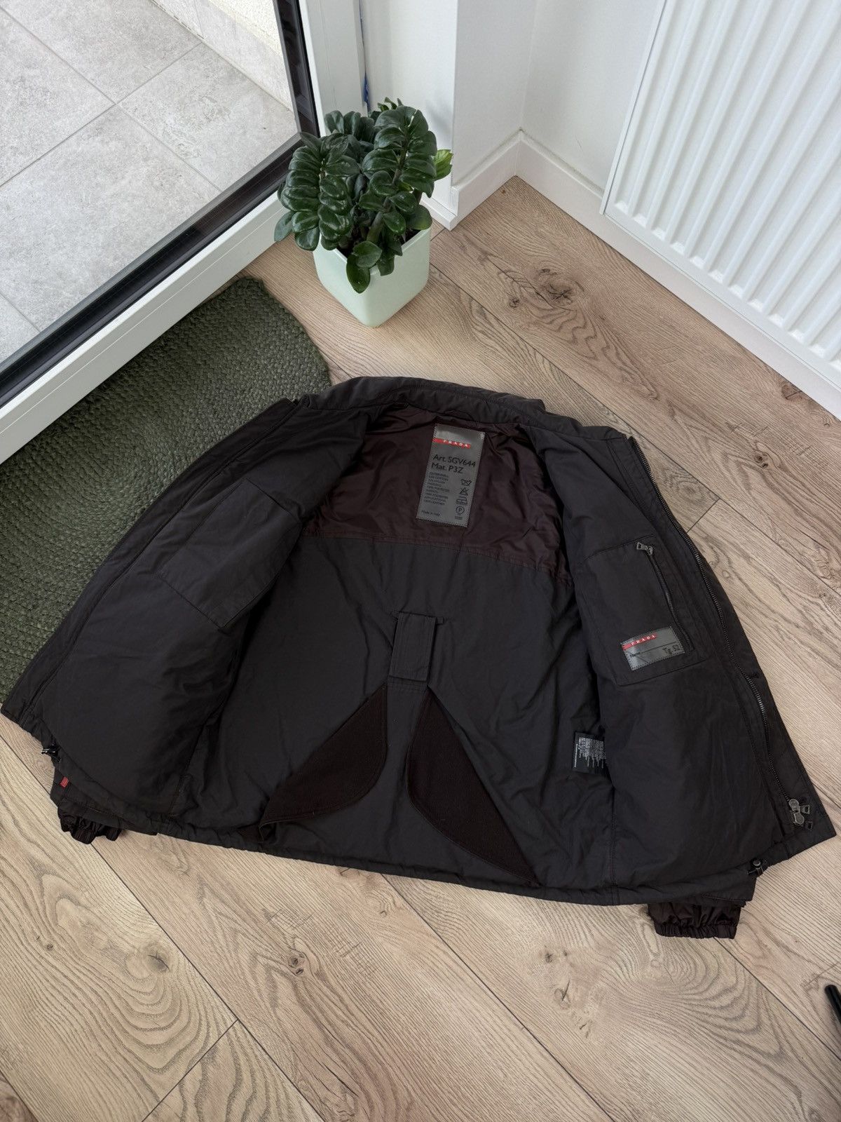 Prada Prada Bomber Aviation Jacket Nylon Turtleneck Red Tab Size US L / EU 52-54 / 3 - 12 Thumbnail