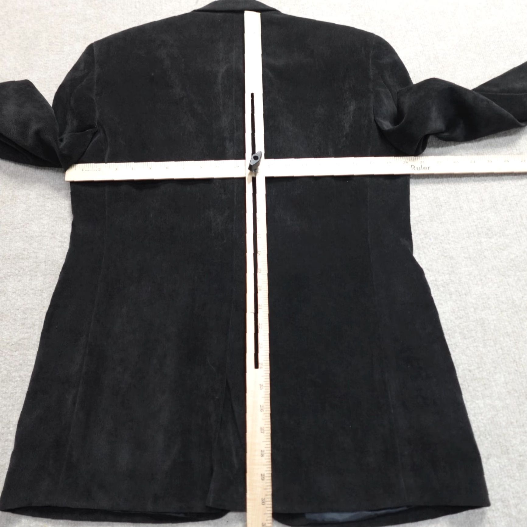 Ralph Lauren Lauren Ralph Lauren Jacket Black Corduroy Notch Lapels Sport Coat 40 Regular Nylon Polyester Spandex Two-Button Single-Breasted Mens Size US XXS / EU 40 - 5 Thumbnail