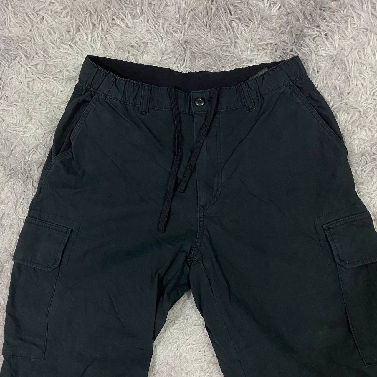 Uniqlo Uniqlo cargo pants Size US 35 - 2 Thumbnail
