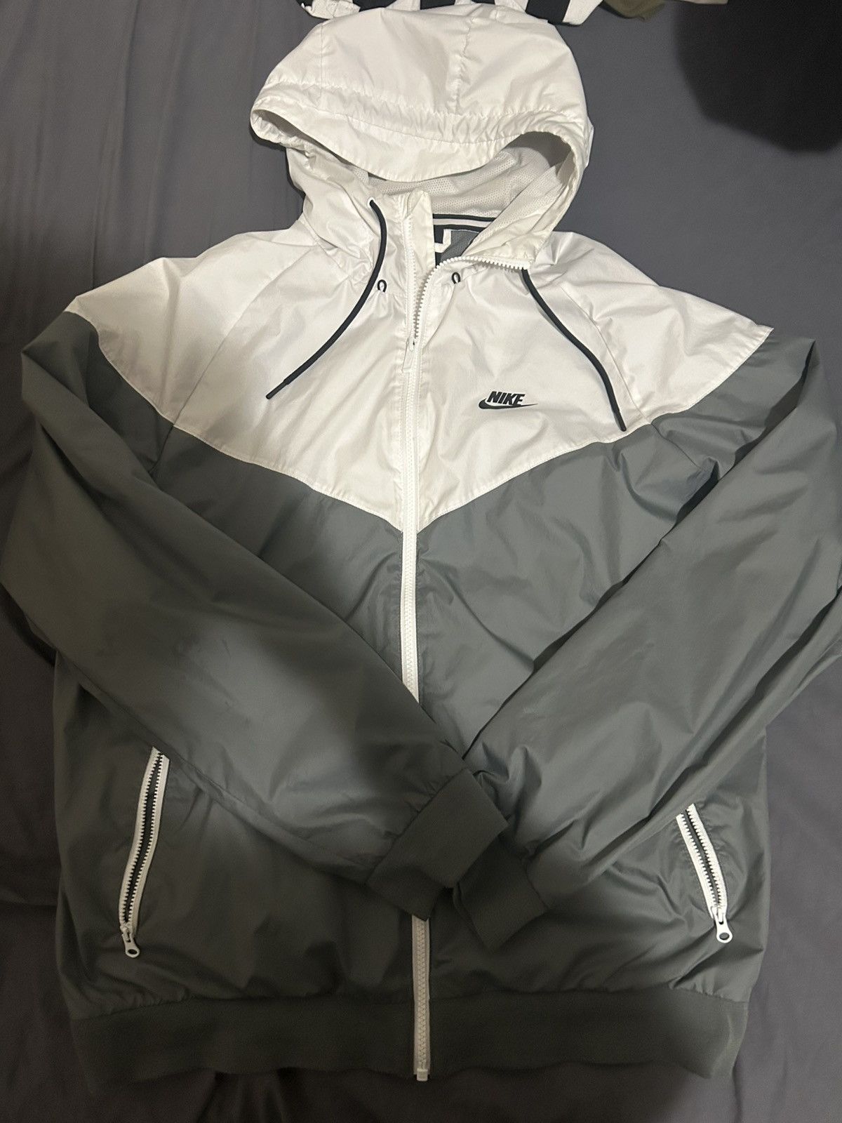 Nike Nike Grey Windbreaker Size US L / EU 52-54 / 3 - 1 Thumbnail
