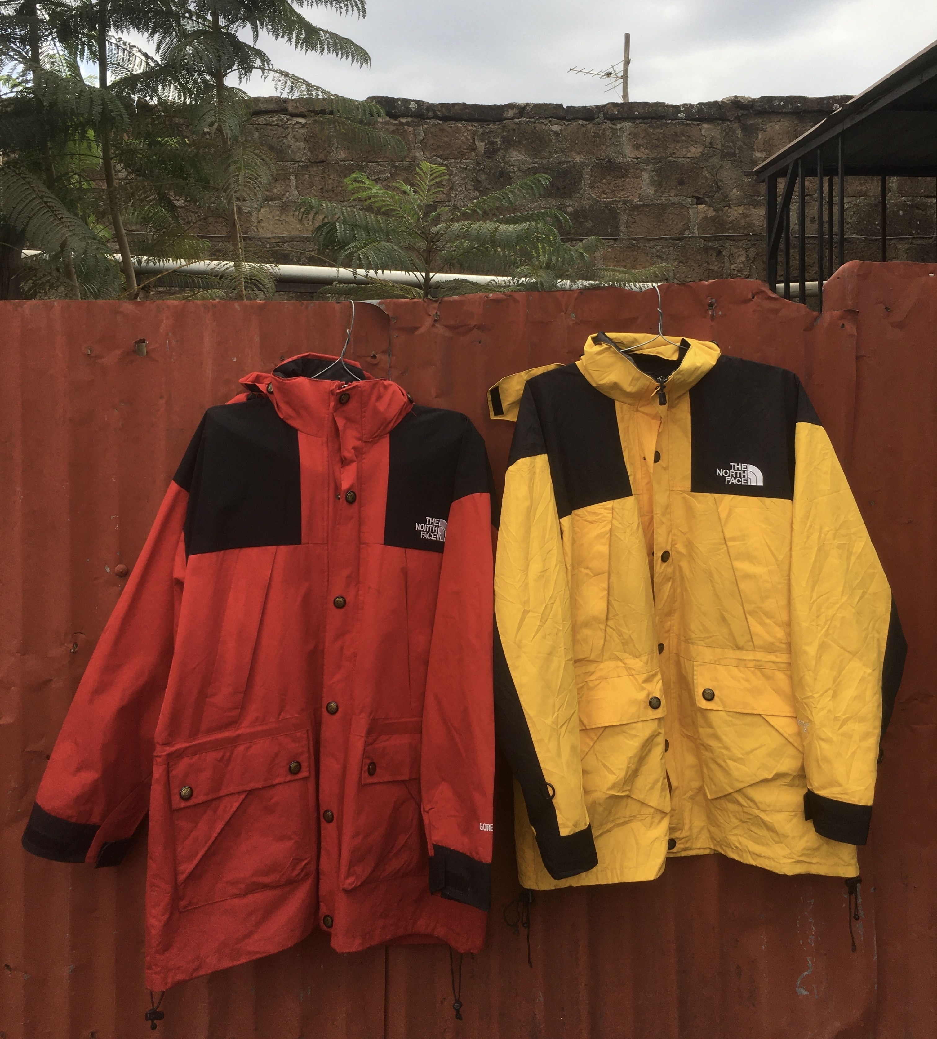The North Face 🔥🔥2 Northface X Gore-Tex Red / Black yellow Jackets Size US XL / EU 56 / 4 - 3 Thumbnail