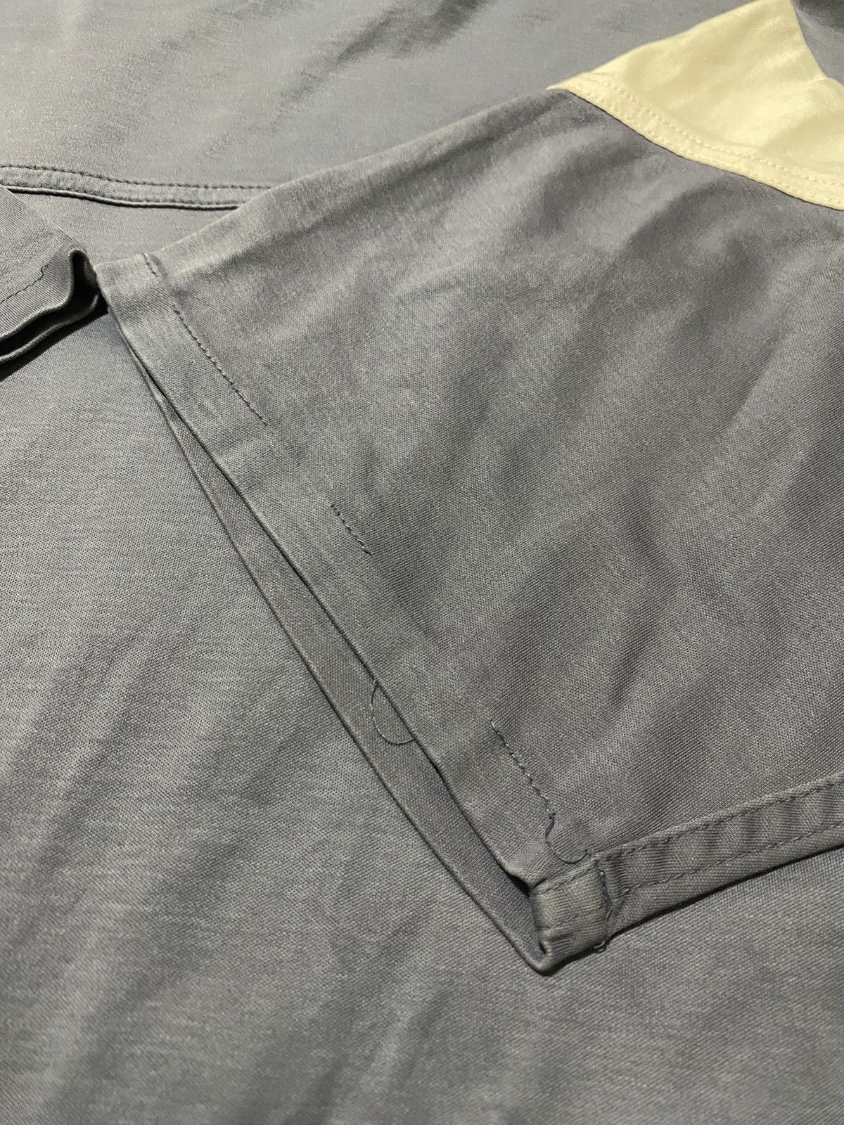 Christian Dior Monsieur Christian Dior With Contrasting White Shoulder T Shirt Size US L / EU 52-54 / 3 - 4 Thumbnail