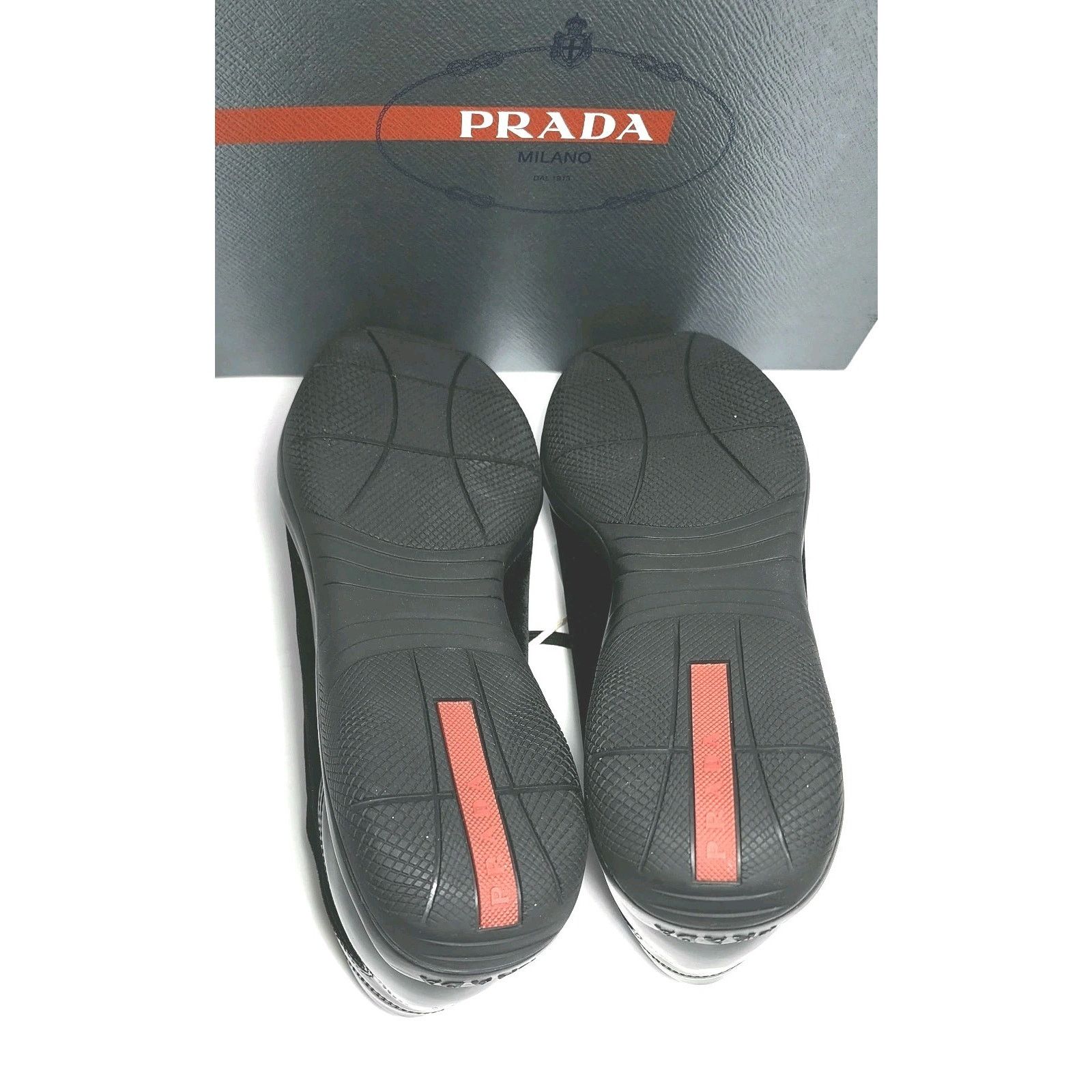 Prada Prada Sports Black Patent Leather And Velvet Top Size US9 Size US 9 / IT 39 - 4 Thumbnail