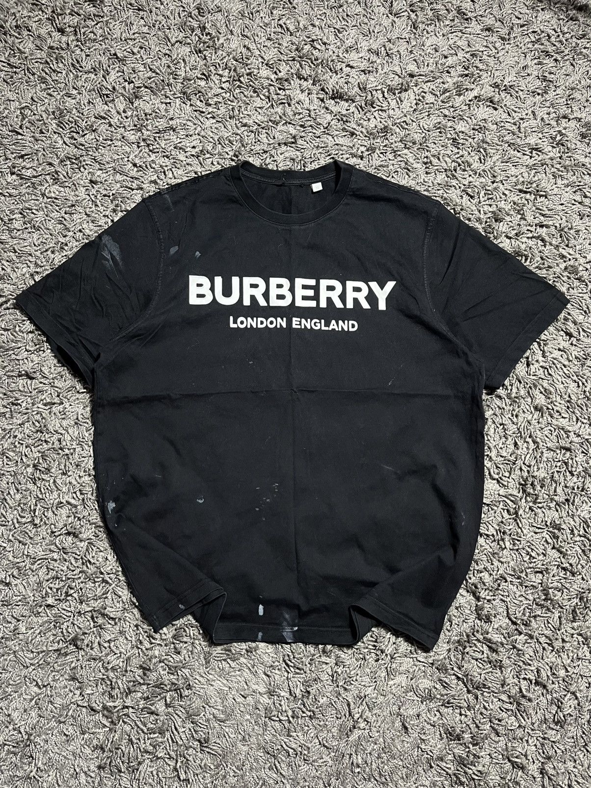 Burberry BURBERRY LETCHFORD LONDON ENGLAND PAINT STAINS COTTON TEE Size US XL / EU 56 / 4 - 1 Thumbnail