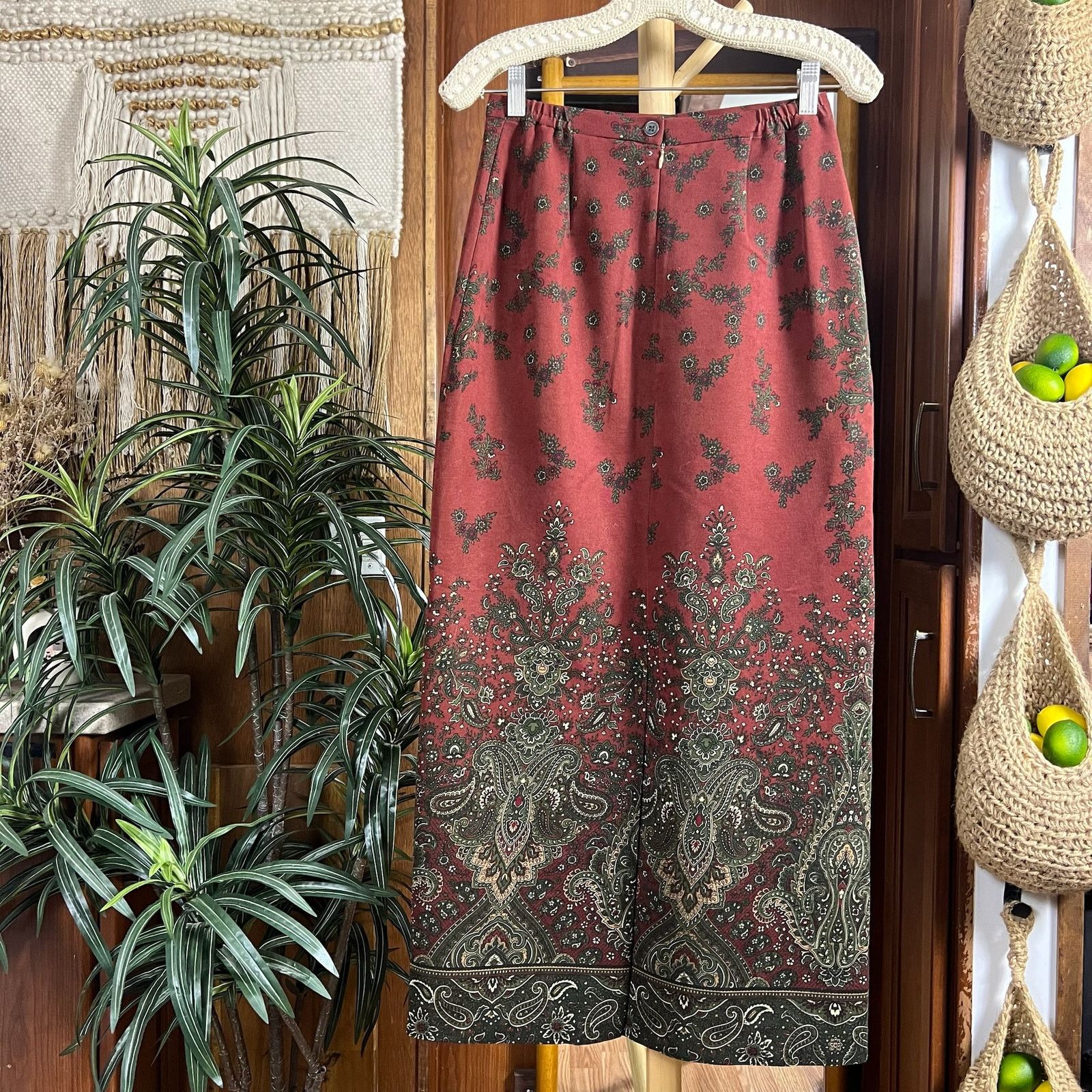 Vintage Y2K Boho Tapestry Midi Skirt 8 | VTG Witchcore Whimsigoth Size 26" / US 2 / IT 38 - 2 Thumbnail