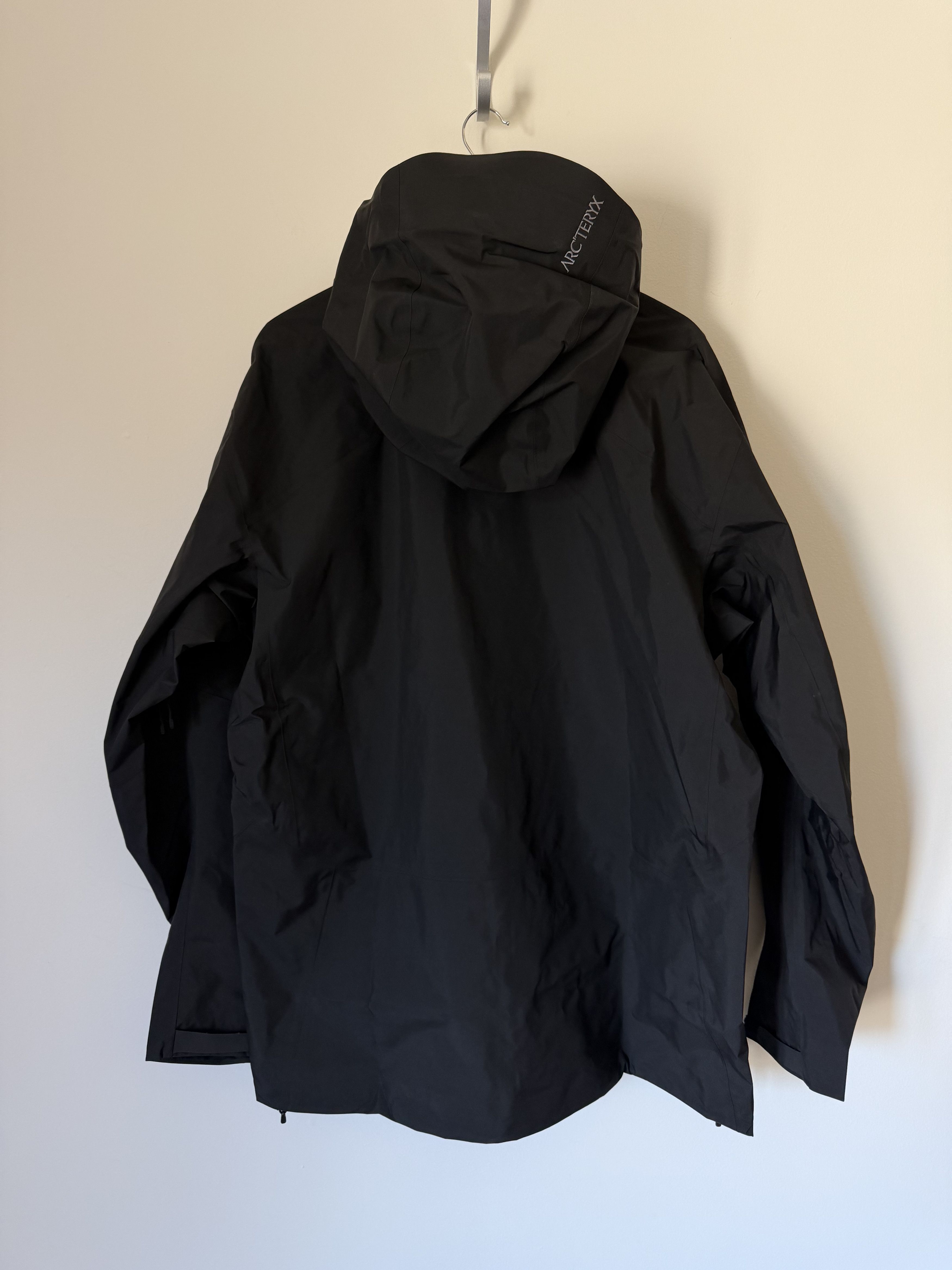 Arc'teryx Arc'Teryx Rush Shell Jacket in Black Size US XL / EU 56 / 4 - 5 Thumbnail