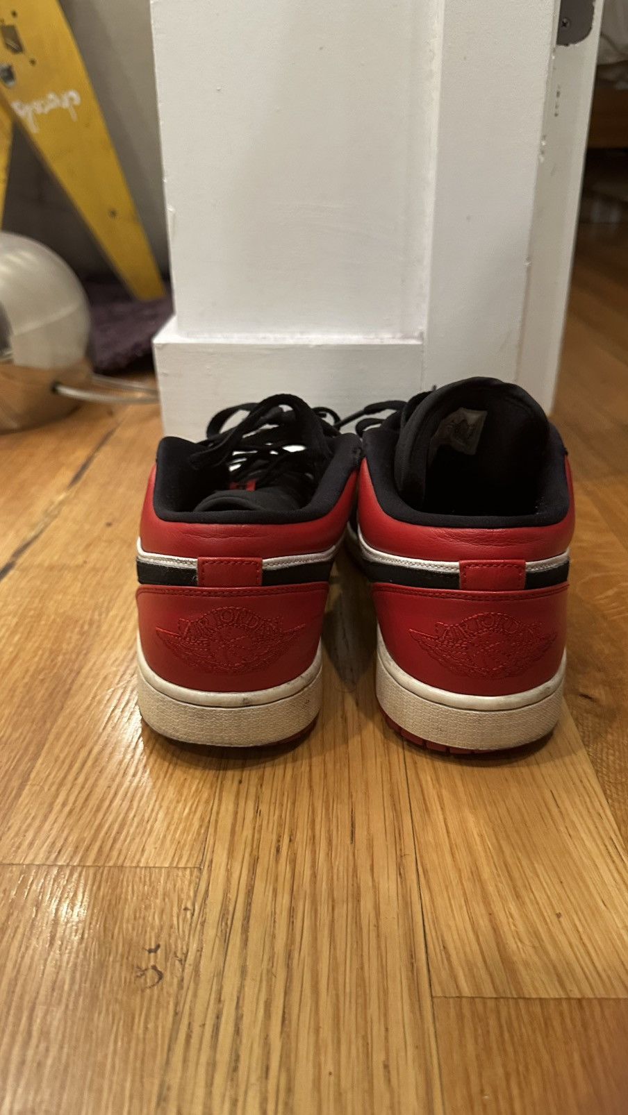 Jordan Brand Jordan 1 Low Top Breds Size US 9.5 / EU 42-43 - 4 Thumbnail