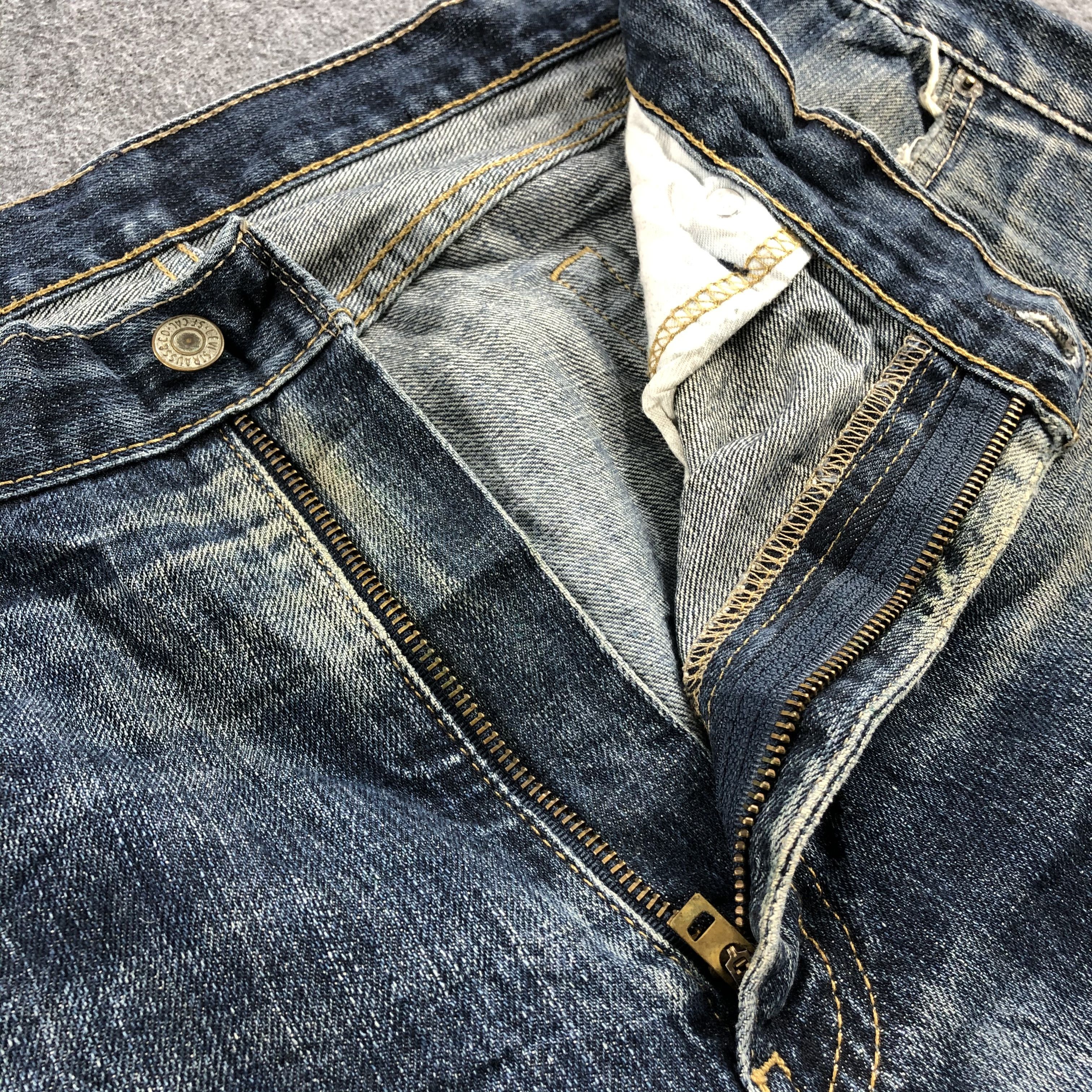 Levi's × Vintage Vintage Light Wash Levis Jeans Lot 505-JM792 Size US 40 / EU 56 - 8 Thumbnail