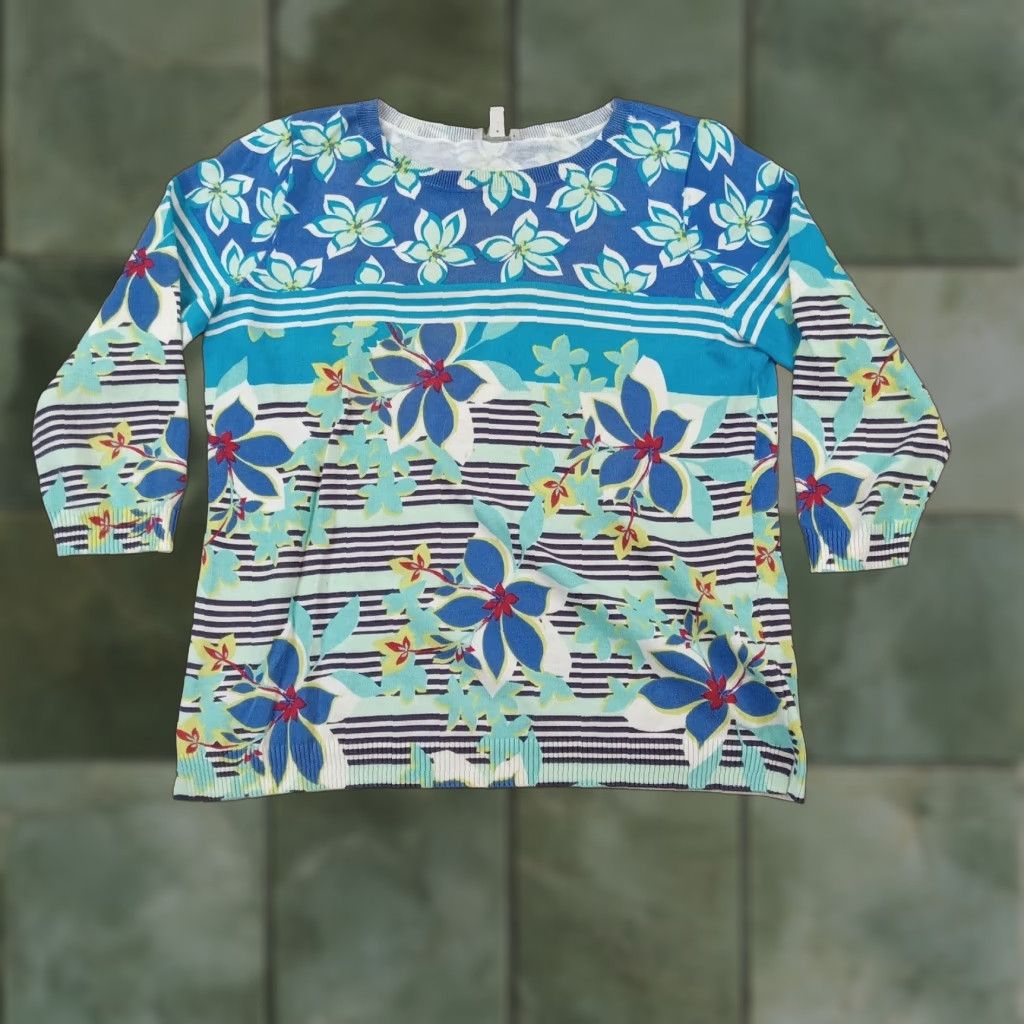 Talbots Talbots Blue Floral Crew Neck Pullover Sweater Womens Small Petite Long Sleeve Cotton Size S / US 4 / IT 40 - 1 Thumbnail