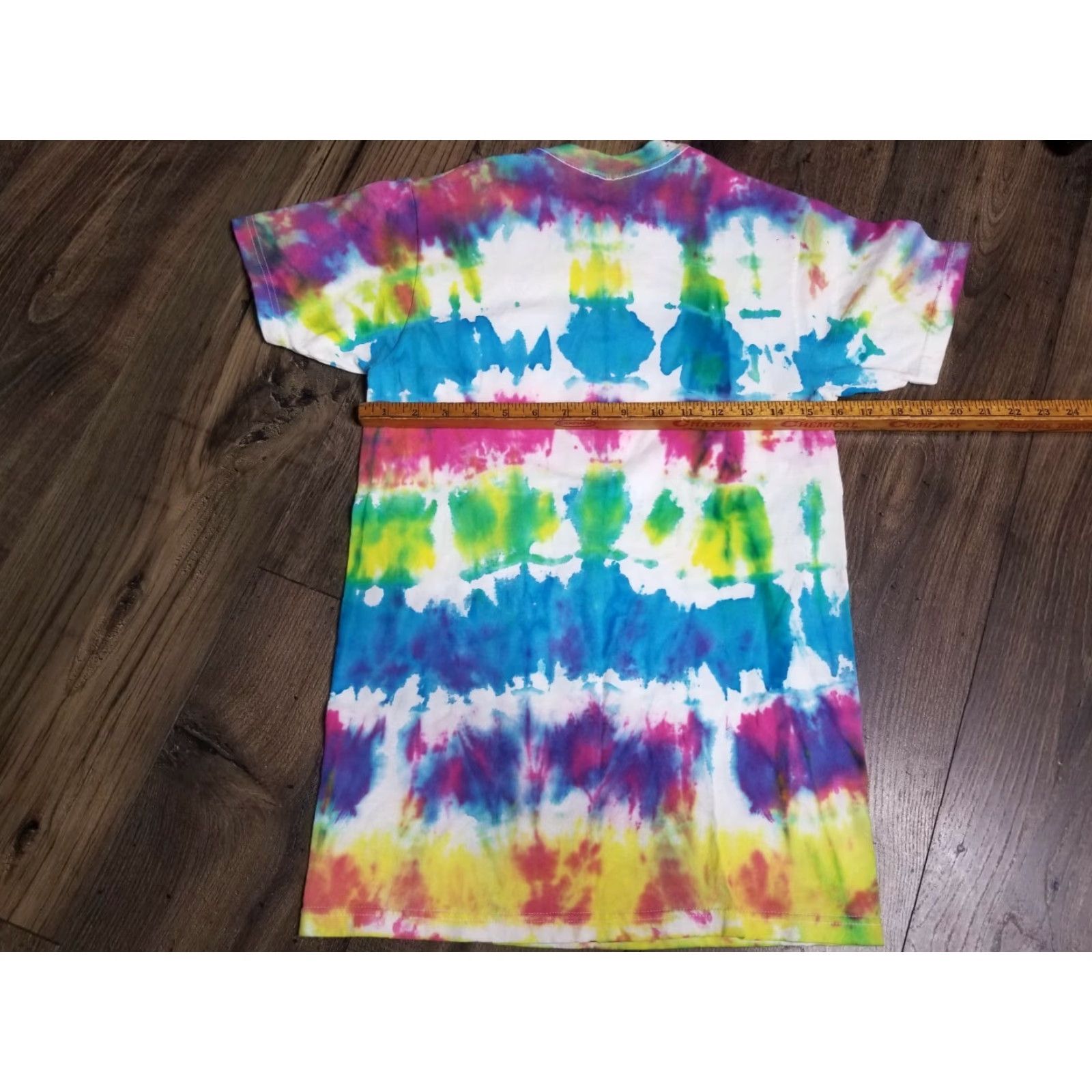 Hanes VINTAGE Mens S Rainbow Tie Dye Squirrel Funny Graphic Tee T-Shirt Size US S / EU 44-46 / 1 - 2 Thumbnail