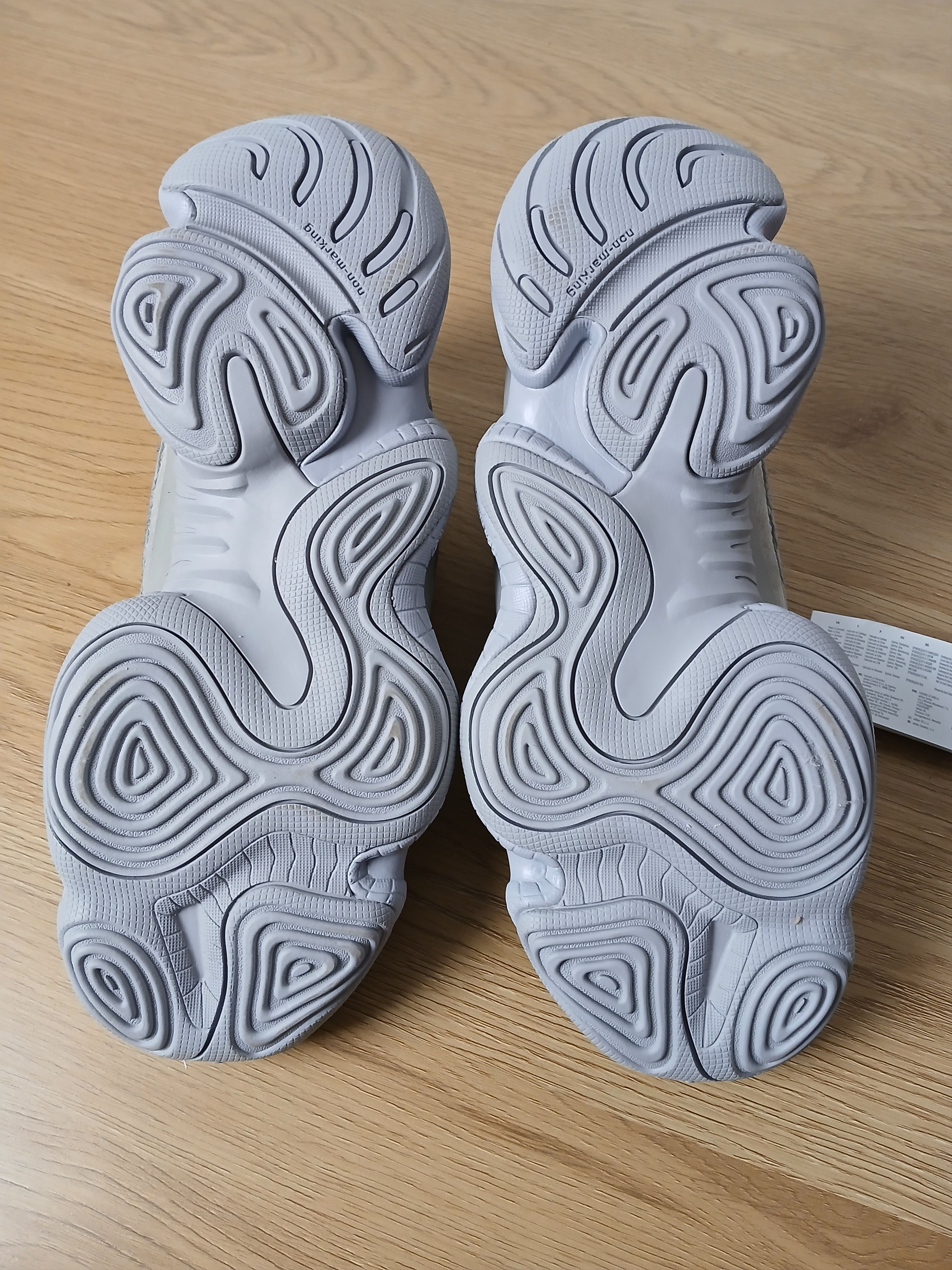 Adidas × Kanye West × Yeezy Adidas Yeezy 500 Stone Salt Sneakers Size US 9.5 / EU 42-43 - 7 Thumbnail