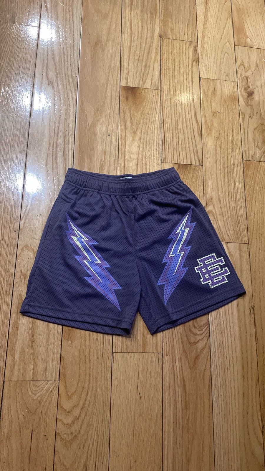 Eric Emanuel Eric Emanuel Bolt Shorts Grape Small Size US 30 / EU 46 - 1 Thumbnail