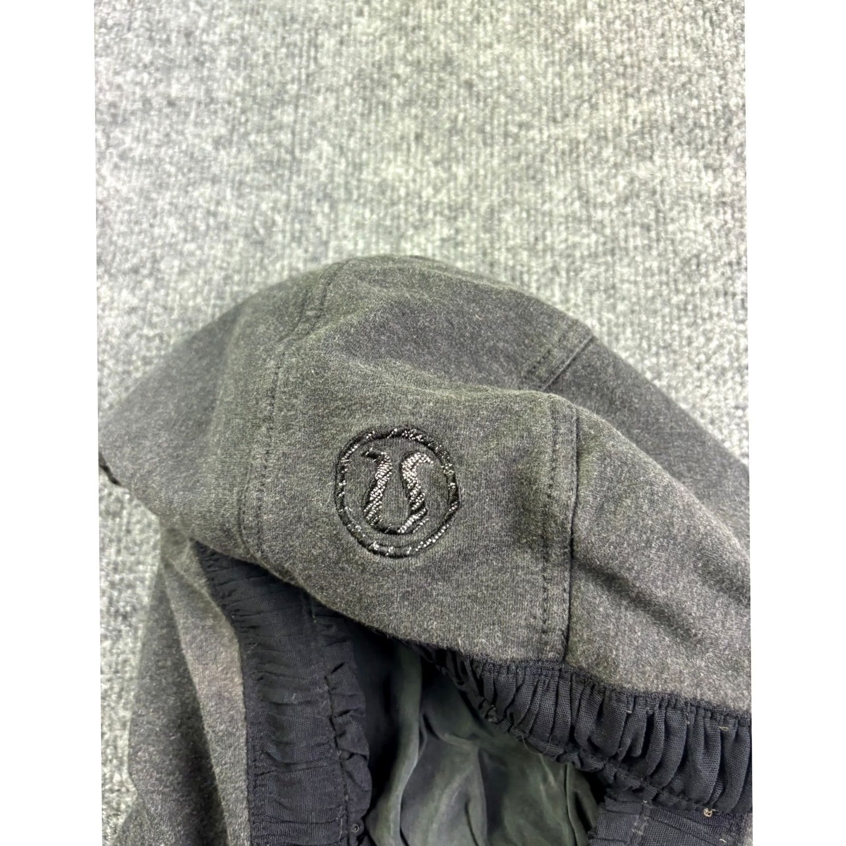 Lululemon Lululemon Scuba Full Zip Hoodie Womens Size 6 Gray Heathered Thumbholes 62555 Size M / US 6-8 / IT 42-44 - 4 Thumbnail