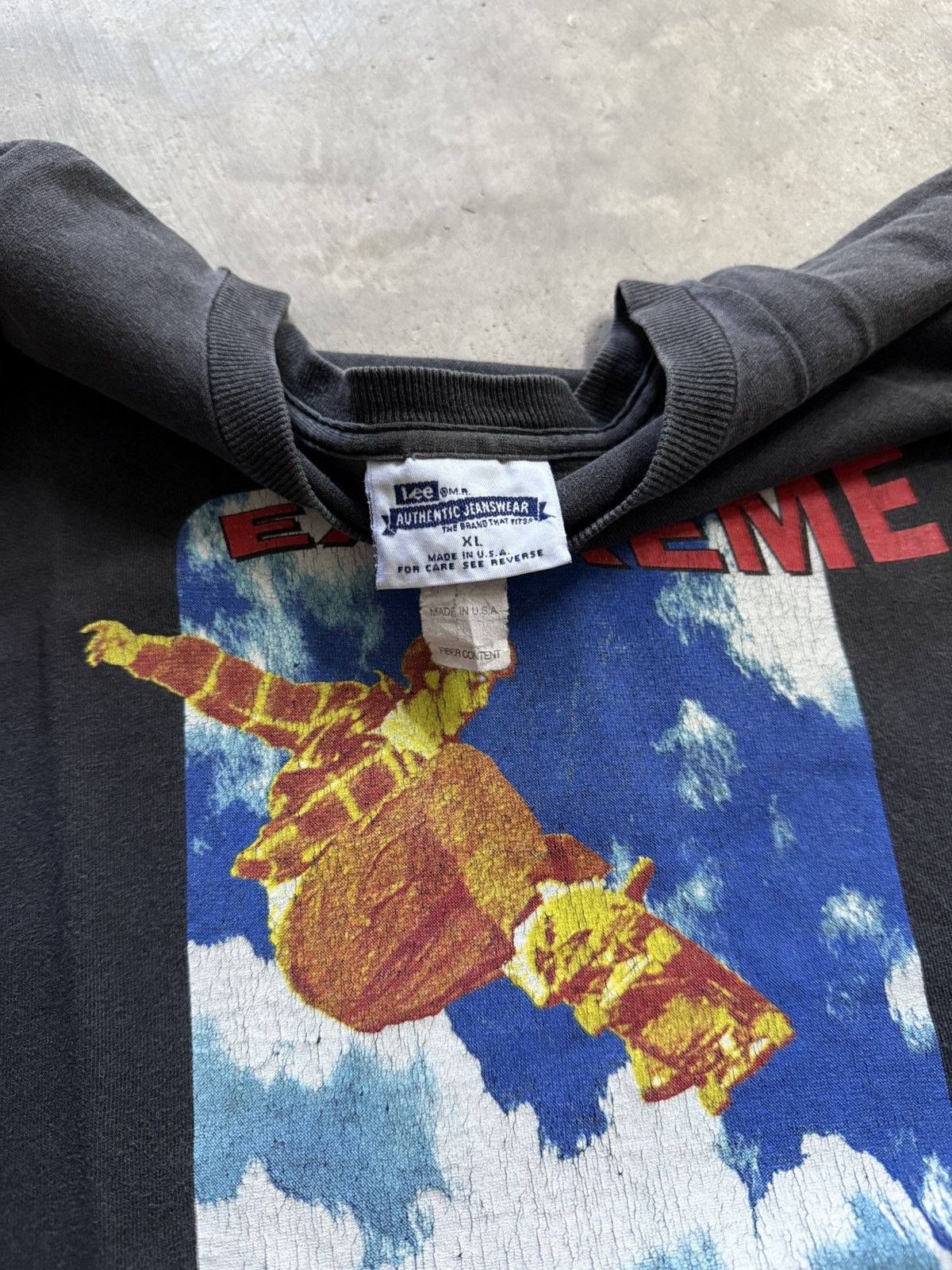 Hook-Ups × Vintage Vintage Lee piper extream jeans t-shirt Size US L / EU 52-54 / 3 - 3 Thumbnail