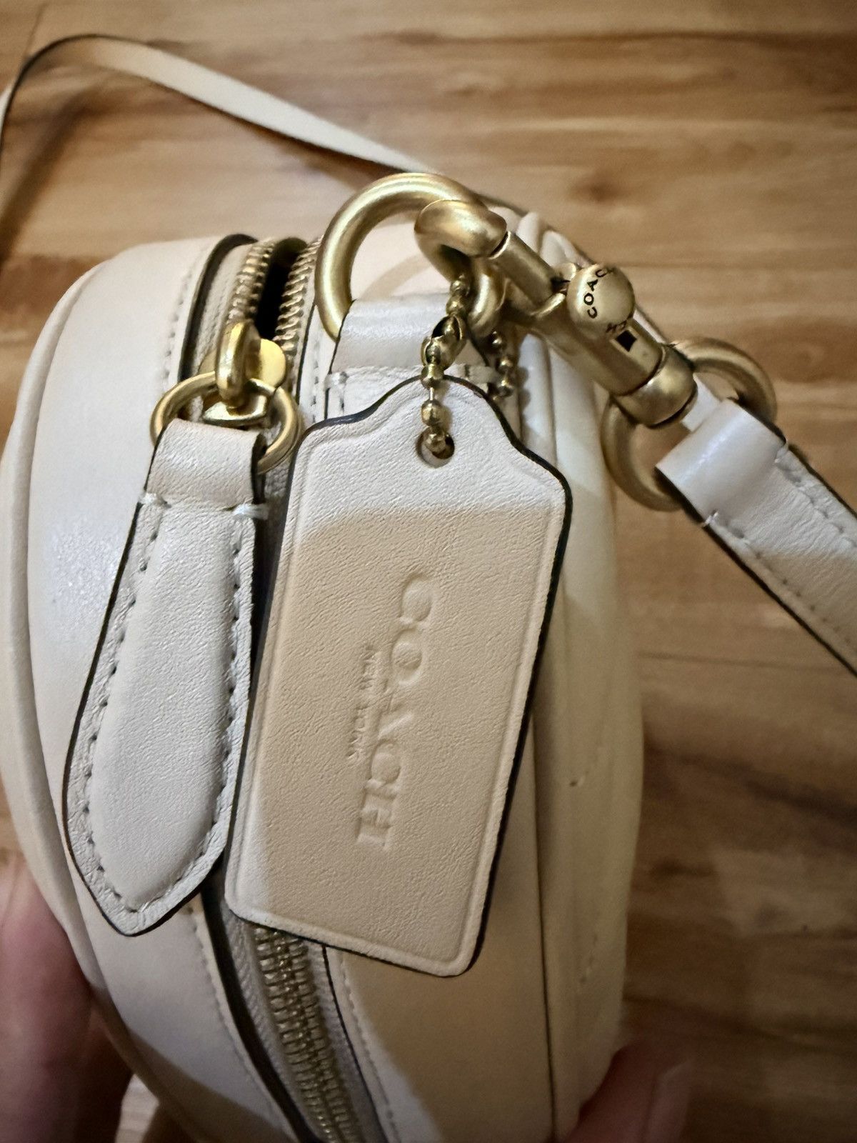 Coach QLTD leather Heart bag Size ONE SIZE - 2 Thumbnail