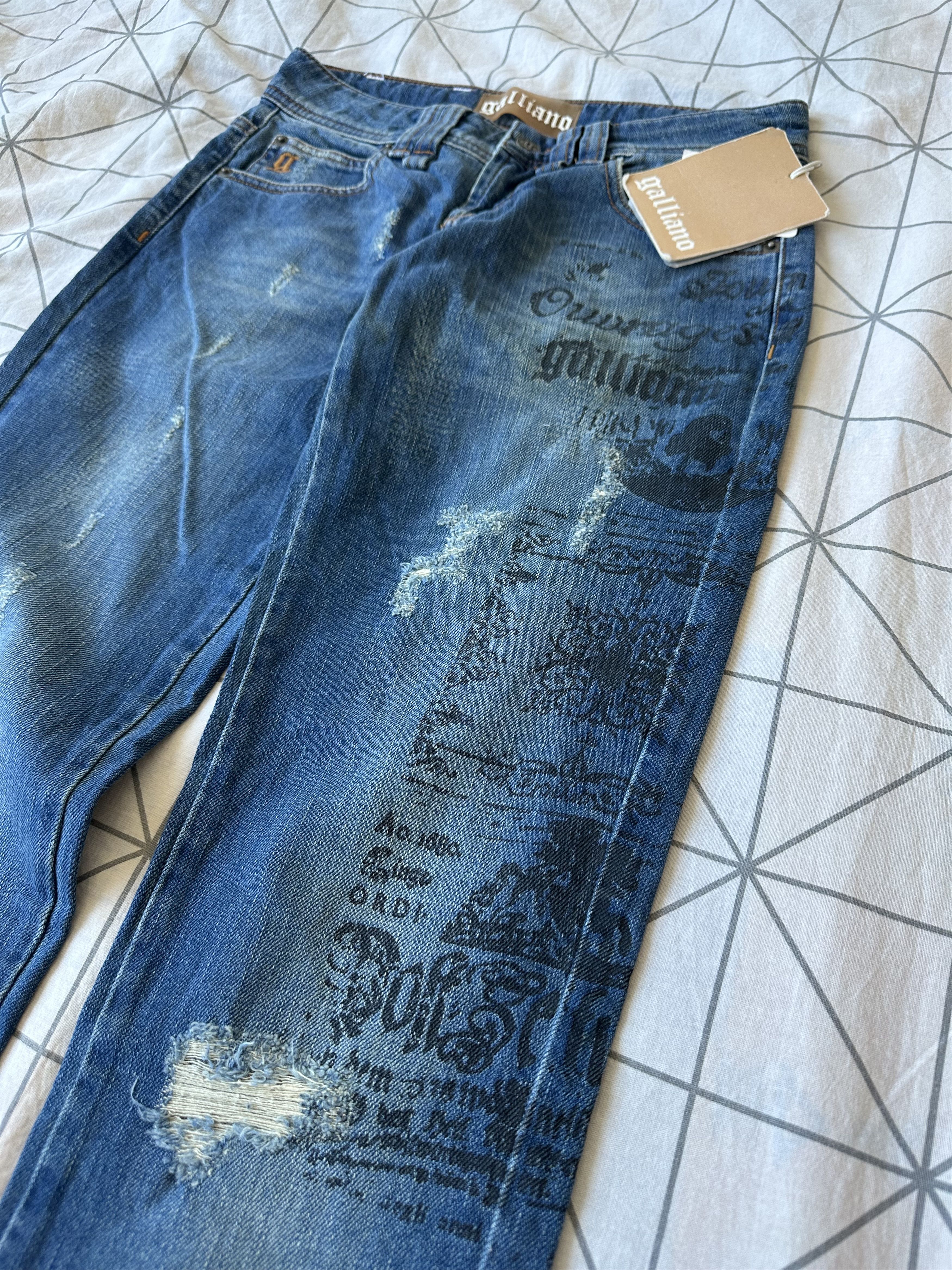 John Galliano Galliano Newspaper Gothic Denim New Size US 26 / EU 42 - 3 Thumbnail