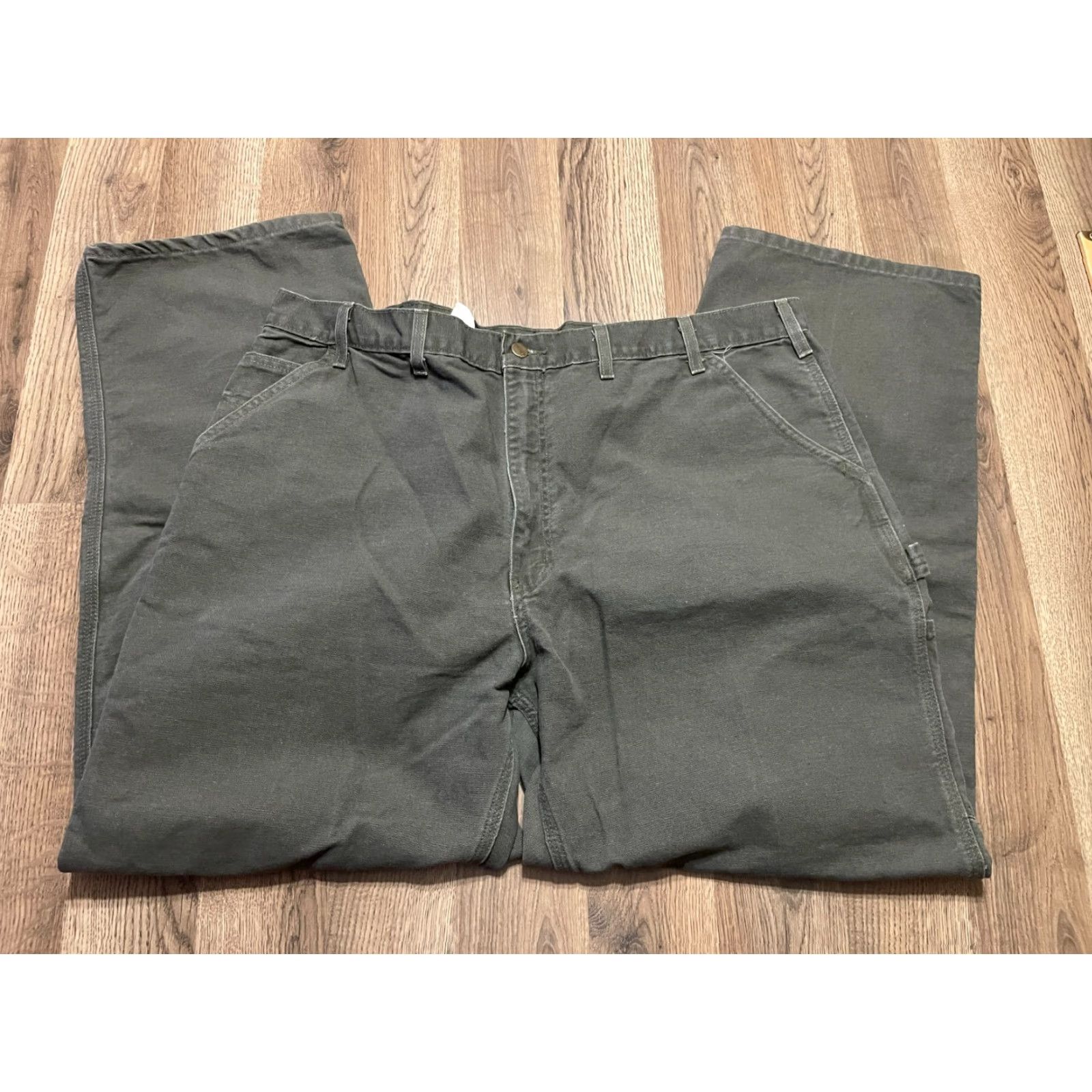 Carhartt Carhartt Pants Mens Size 44x32 Green Cargo Pockets Cargo Pocket Straight Inseam 32 Regular Modern Casual Shoes B Size US 44 / EU 60 - 2 Thumbnail