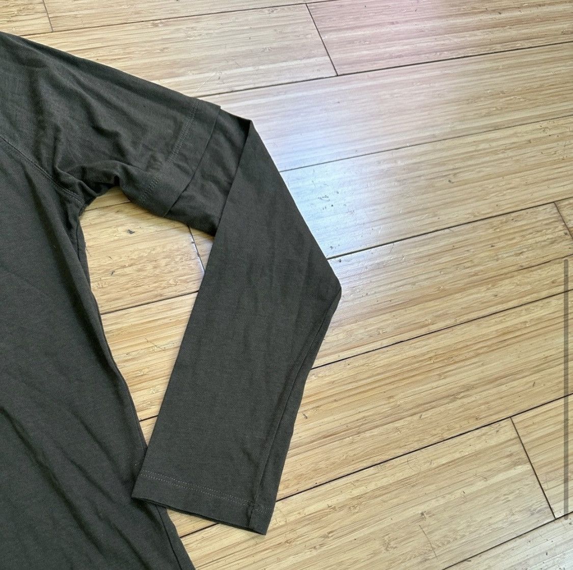 Helmut Lang Helmut Lang Double Layer Sleeve Tee Size Small Size US S / EU 44-46 / 1 - 5 Thumbnail