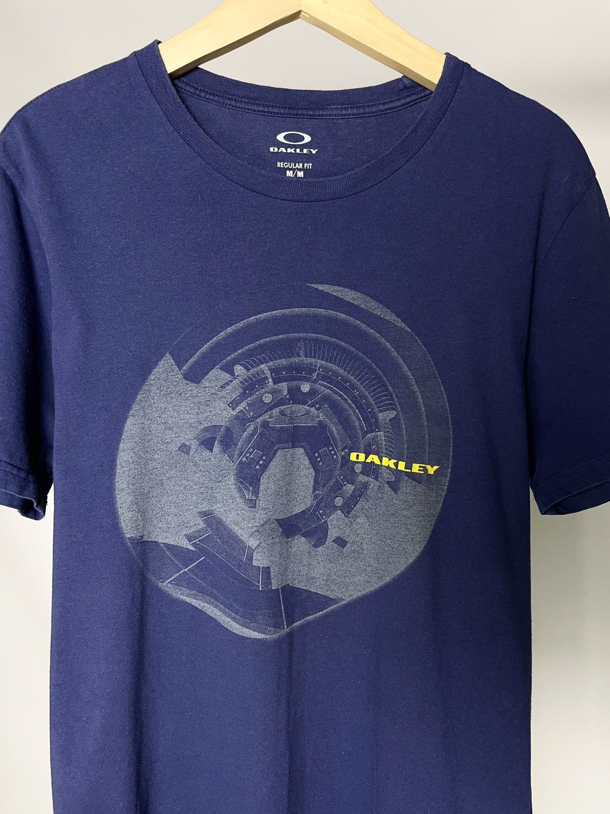 Oakley OAKLEY 🥏 Vintage 00s Supreme Robot heart tee shirt Size US M / EU 48-50 / 2 - 4 Thumbnail