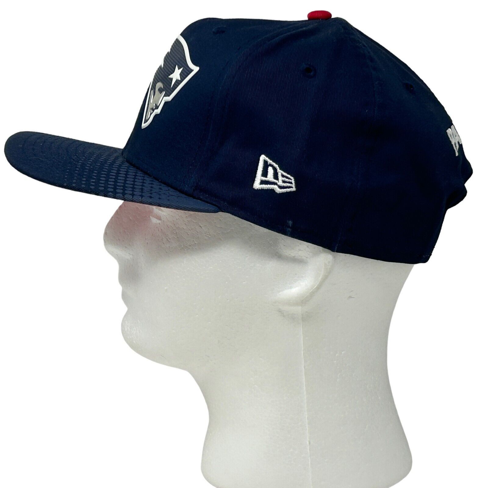 New Era New England Patriots Hat Baseball Cap Blue Gradient New Era Size ONE SIZE - 8 Thumbnail
