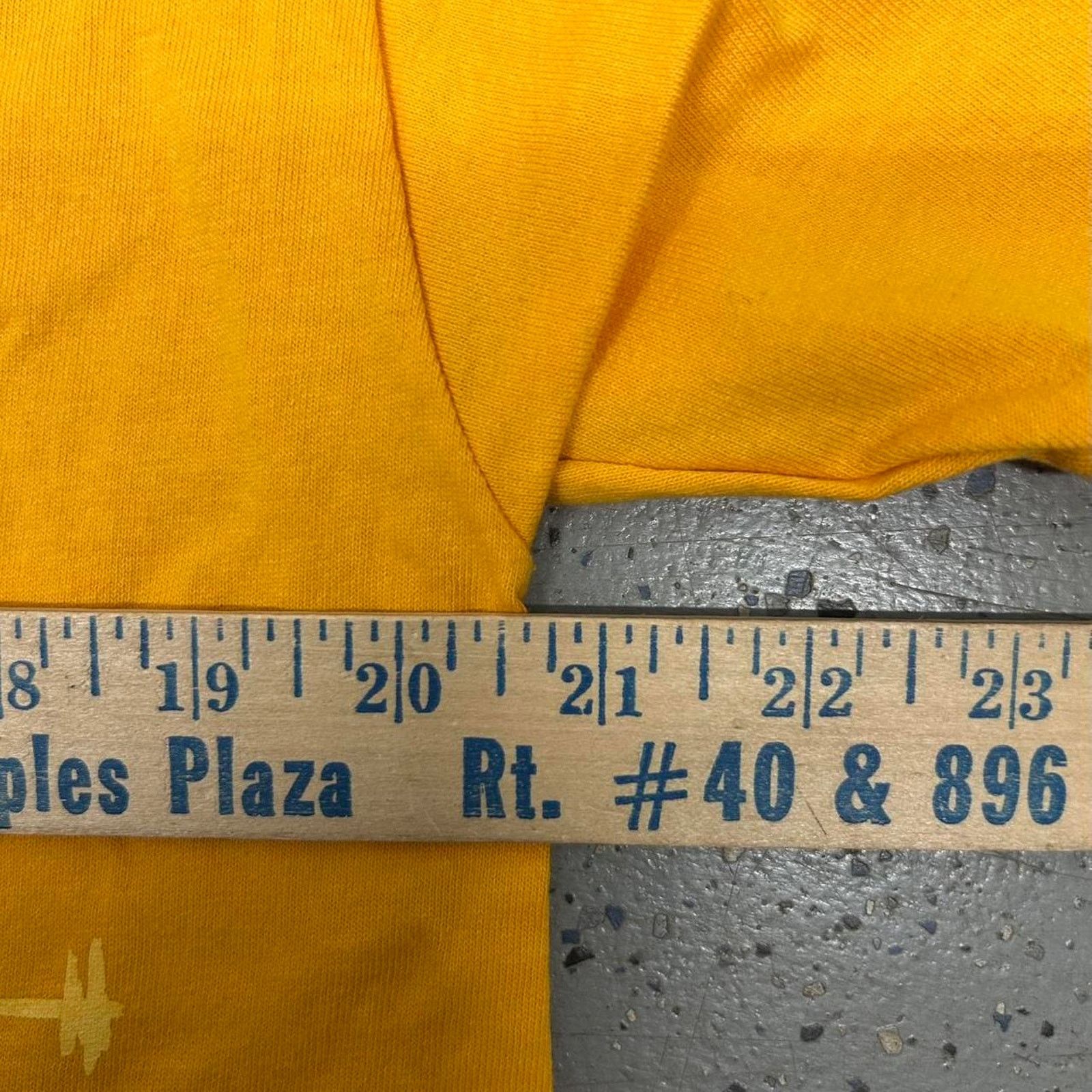 Hanes Yellow vintage 90s "It's All About Attitude" Olympics tee Size US L / EU 52-54 / 3 - 5 Thumbnail