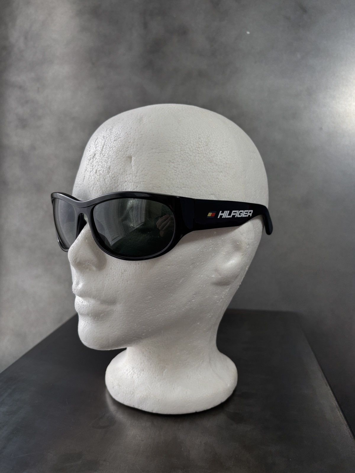 Tommy Hilfiger 1990s Vintage Tommy Hilfiger Sunglasses Sport 1997 1998 Y2K Size ONE SIZE - 6 Thumbnail