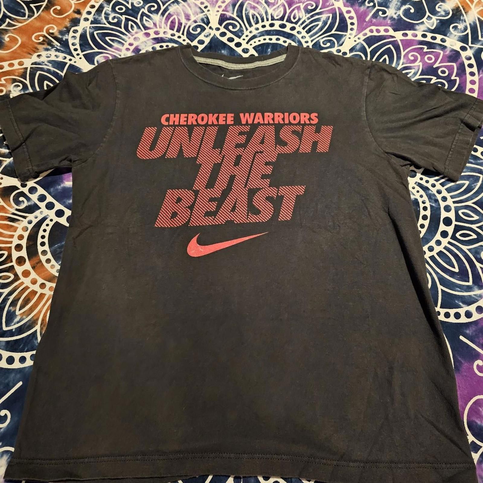 Nike Nike Men's Black and Red T-shirt Unleash the Beast Size US M / EU 48-50 / 2 - 2 Thumbnail