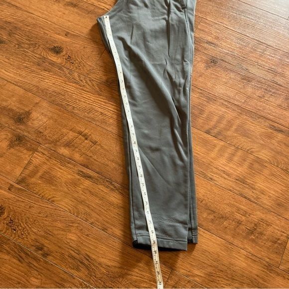 Under Armour Under Armour Gray Pants Athletic Sweatpants Athleisure Size Size US 30 / EU 46 - 10 Thumbnail