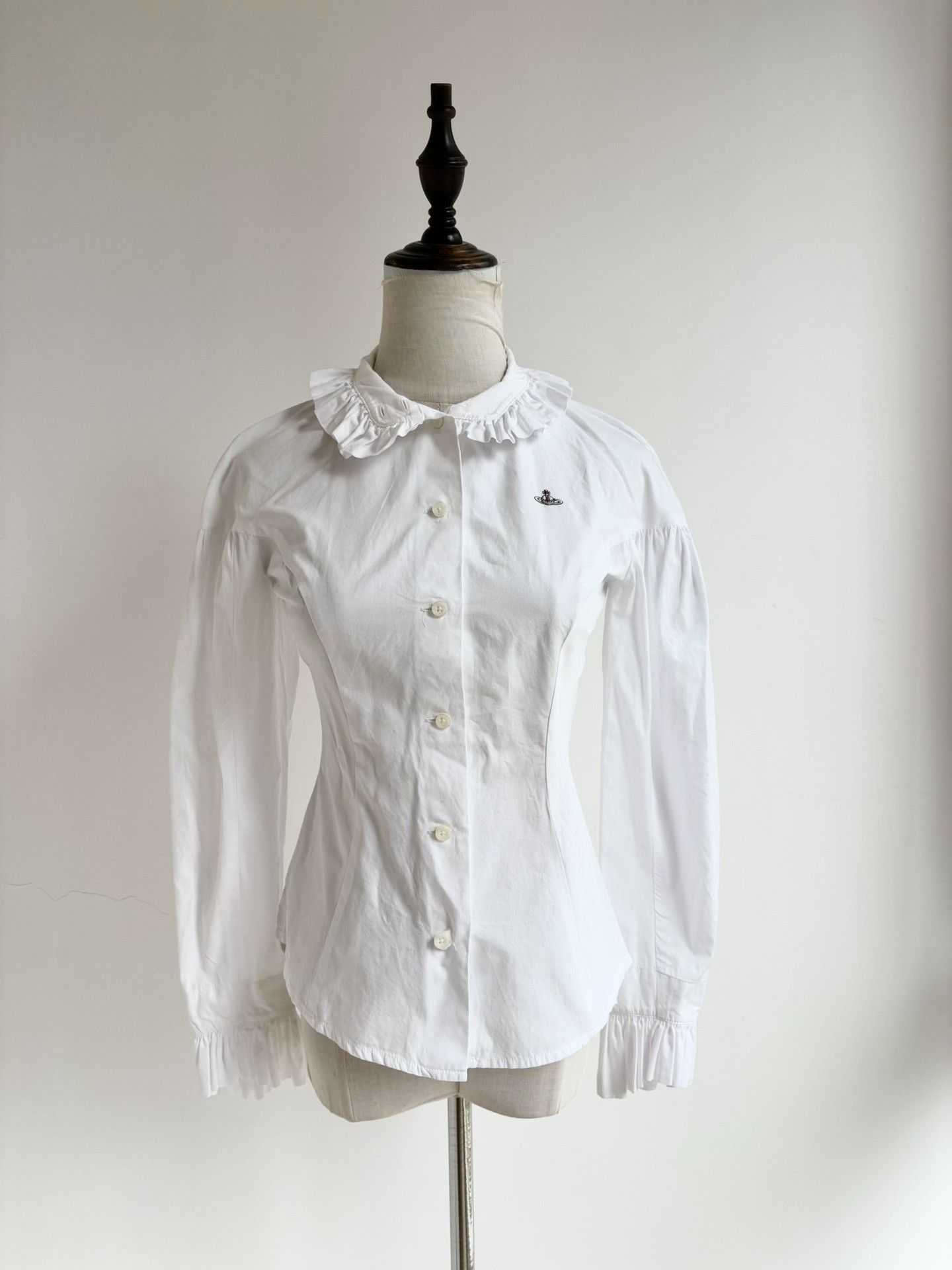 Vivienne Westwood Vivienne Westwood Vintage White Ruffled Shirt Size S / US 4 / IT 40 - 1 Thumbnail