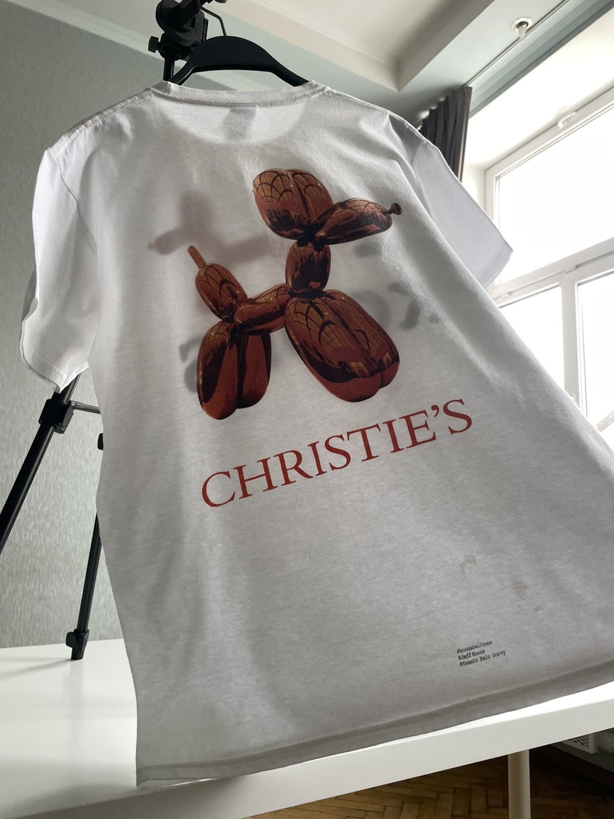 Gildan 2013 Christie’s: Selling of The Balloon Dog: Jeff Koons Tee Size US M / EU 48-50 / 2 - 9 Thumbnail