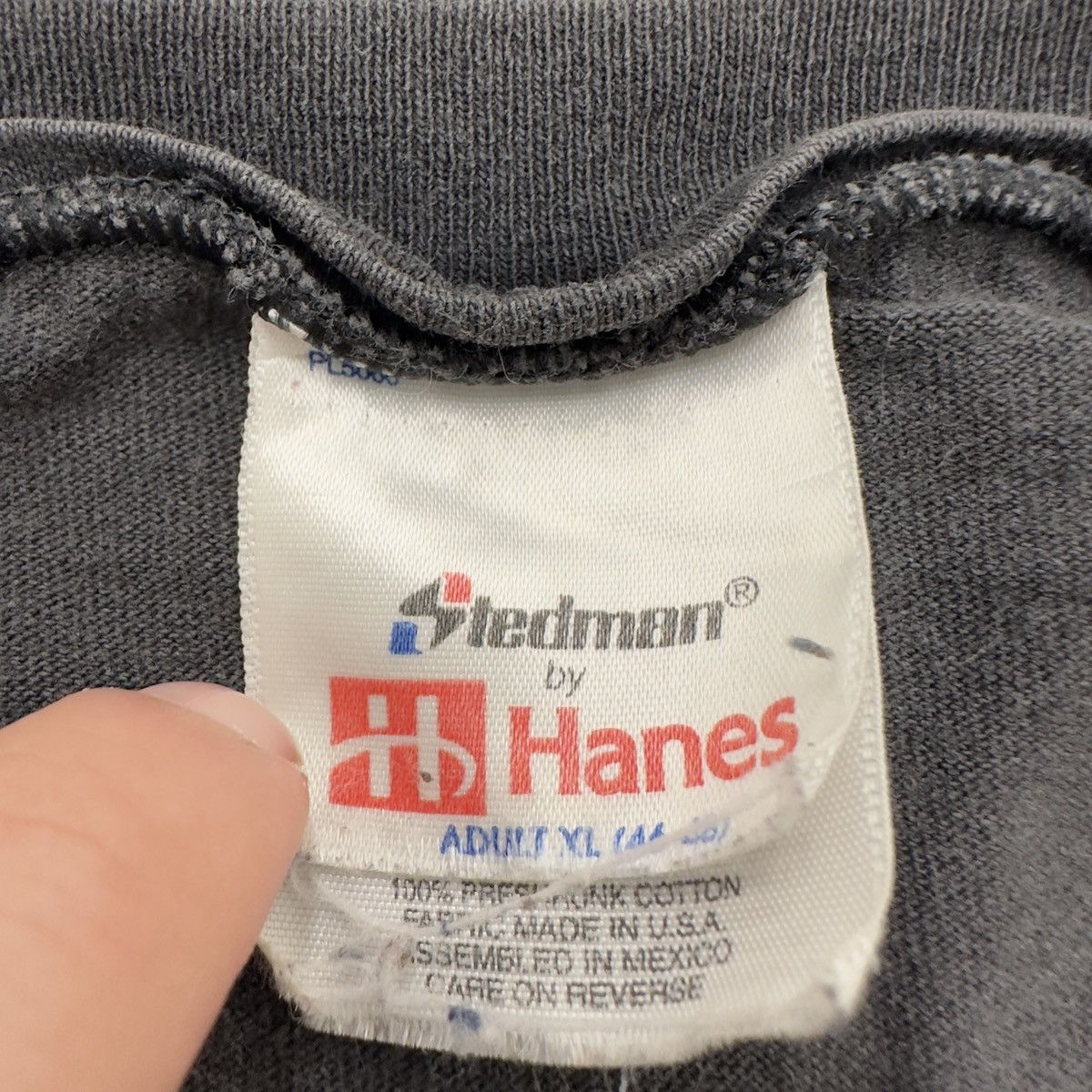 Hanes × NASCAR × Vintage Vintage NASCAR tee Size US XL / EU 56 / 4 - 4 Thumbnail