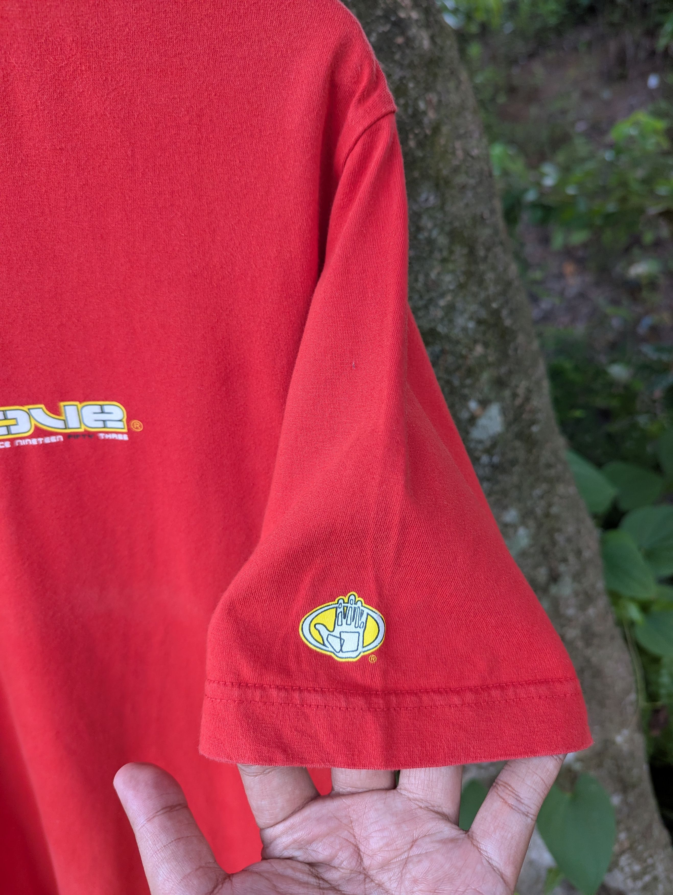 Body Glove Vintage 90s Body Glove Surfwear Tshirt Size US M / EU 48-50 / 2 - 5 Thumbnail