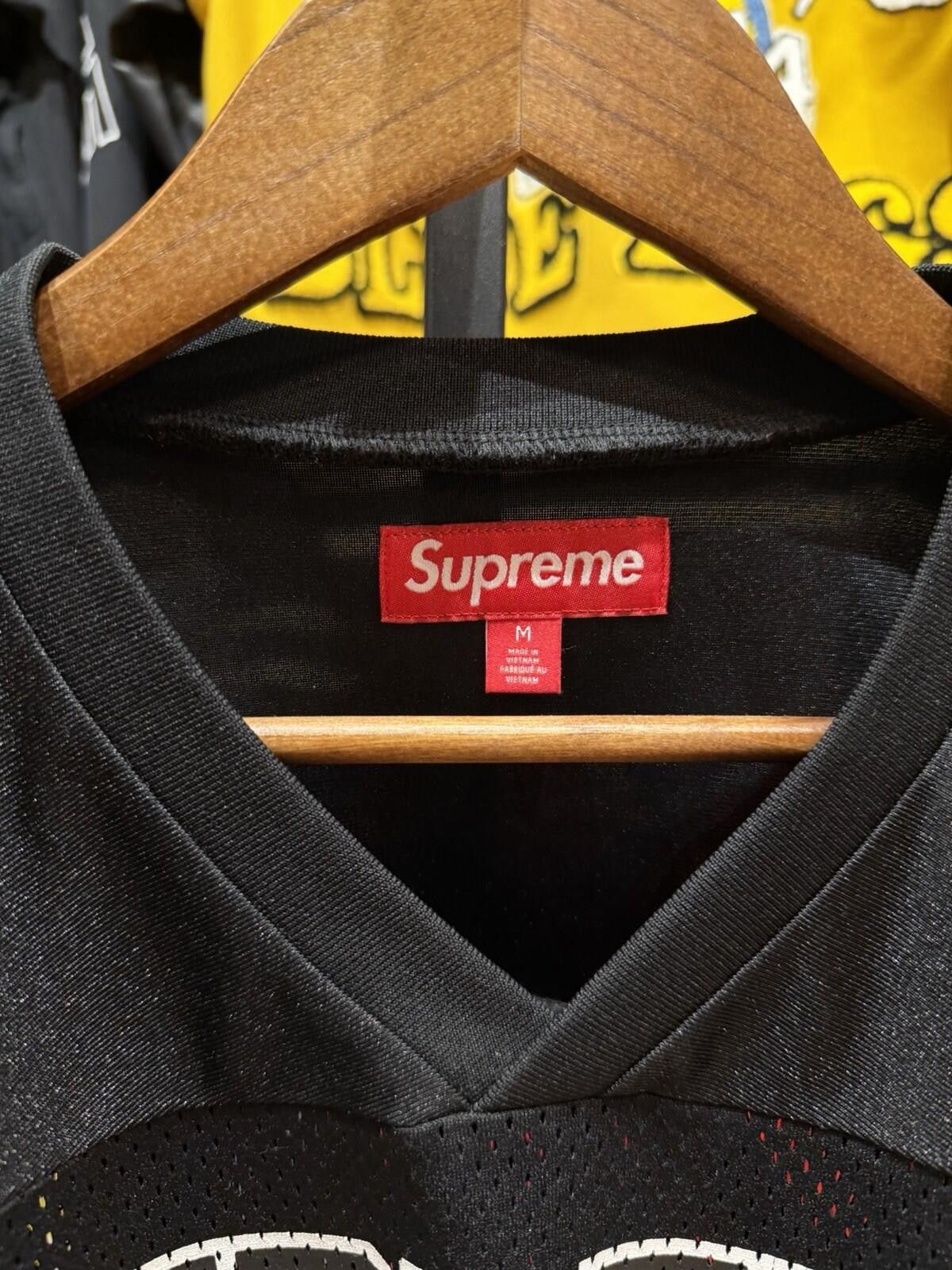 Supreme SUPREME BONES FOOTBALL JERSEY MEDIUM Brand New Authentic Size US M / EU 48-50 / 2 - 8 Thumbnail