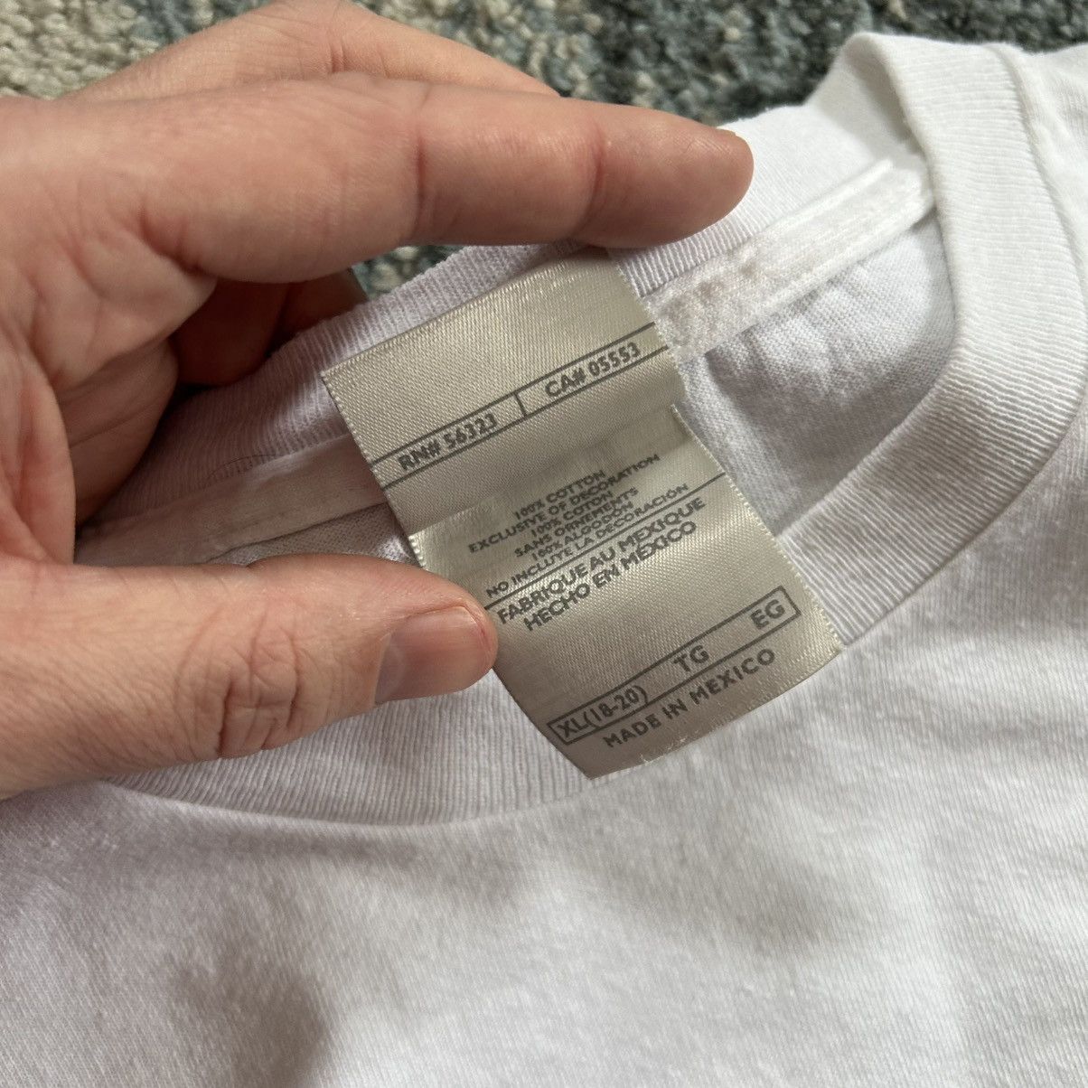 Nike 2003 OREGON TRACK iS BACK TEE NiKE SiLVER TAB TAG LABEL Size XL / US 12-14 / IT 48-50 - 7 Thumbnail