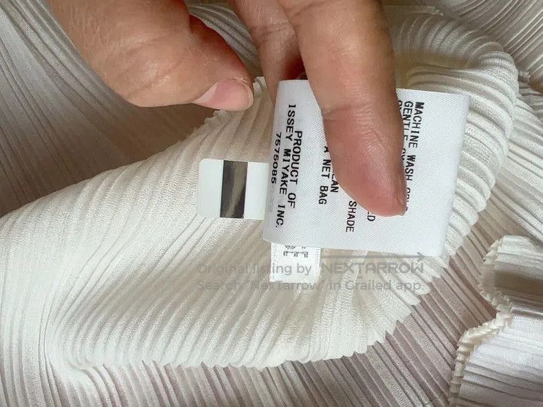 Issey Miyake Issey Miyake Ribbed Long Sleeve Top Cream Color- Size US L / EU 52-54 / 3 - 4 Thumbnail