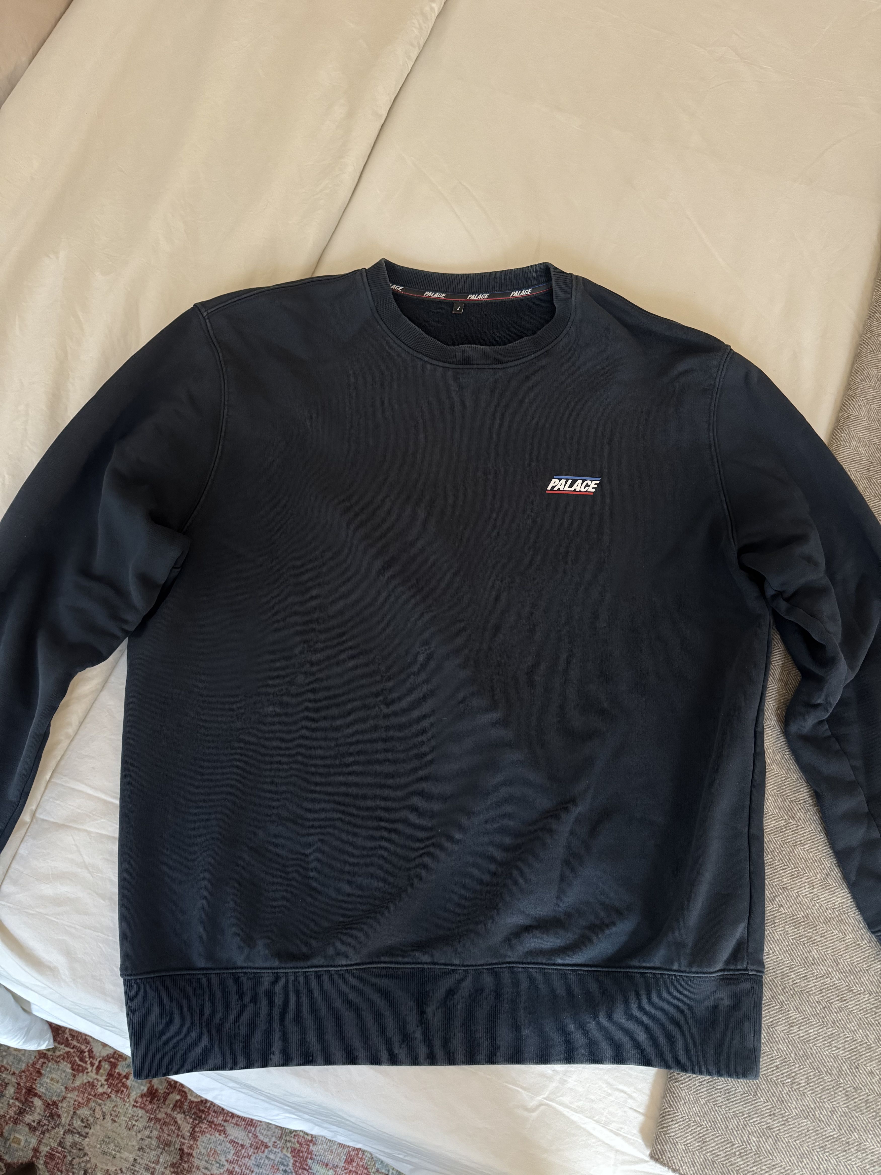 Palace PALACE 'BASICALLY A CREW' NAVY - SIZE LARGE Size US L / EU 52-54 / 3 - 3 Thumbnail