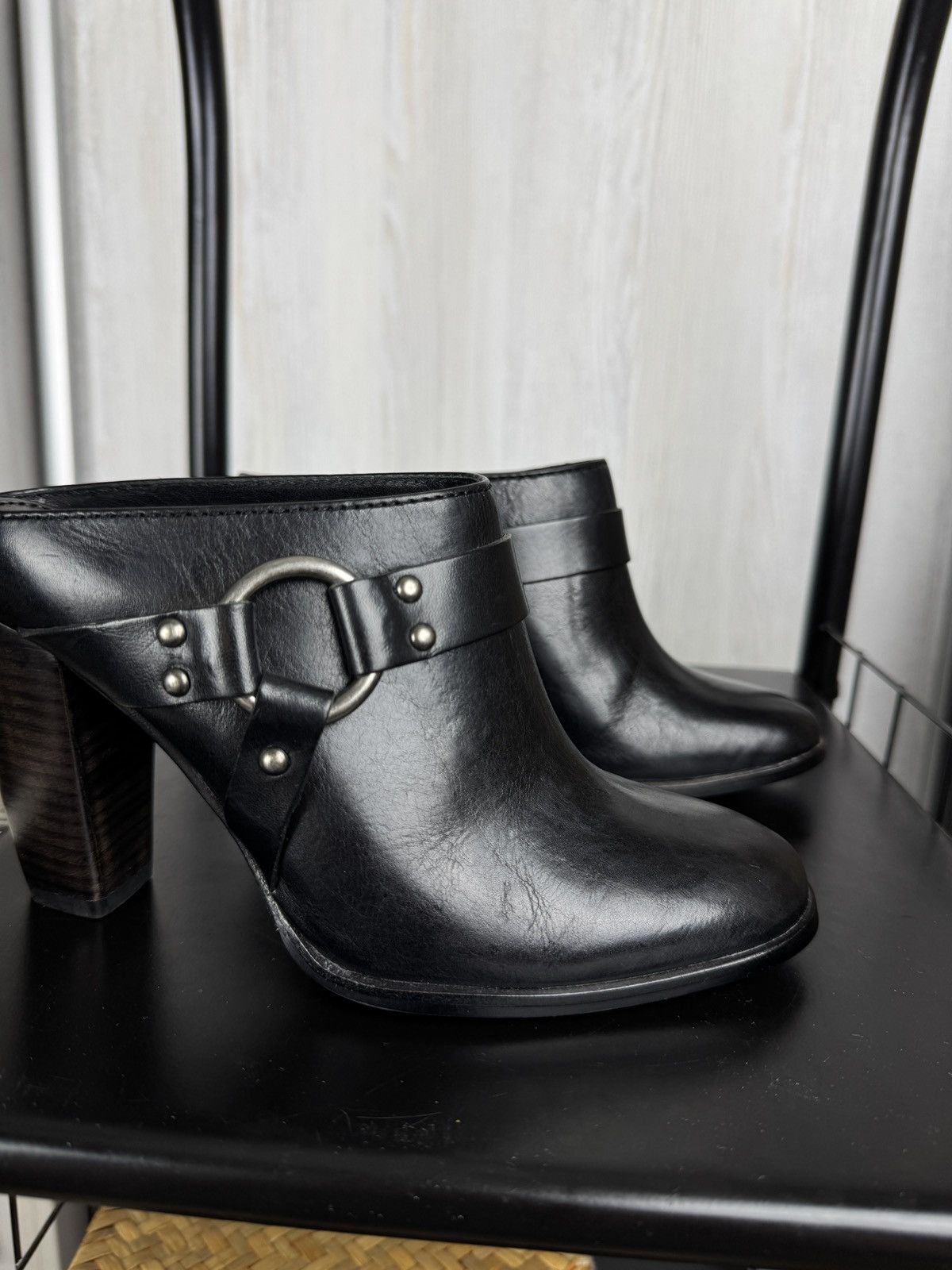 Frye Frye Laurie HarnessBlack leather Mules boots size 6 w box Size US 6 / IT 36 - 7 Thumbnail