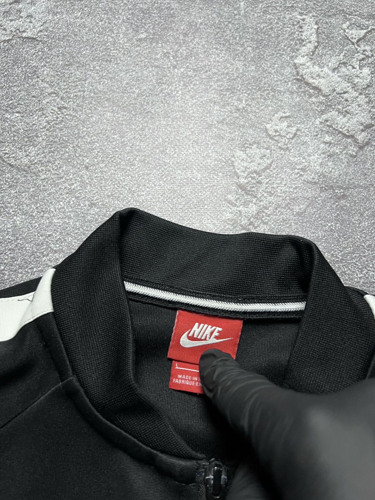 Nike Vintage Nike Olympic Jacket Zip Hoodie Lampas Big Swoosh L Size US L / EU 52-54 / 3 - 9 Thumbnail