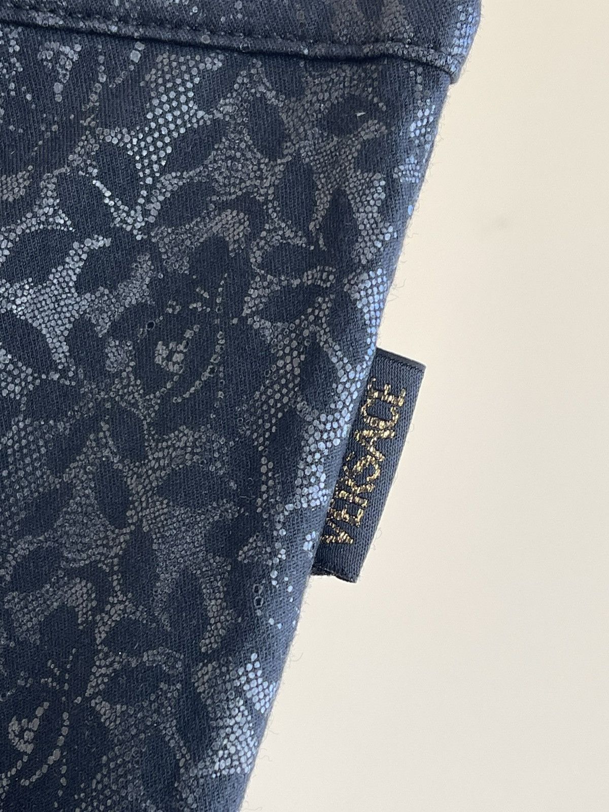 Versace Jeans Couture Versace Jeans Couture Floral Print Capri Pants Vintage 2000s Size 28" / US 6 / IT 42 - 5 Thumbnail