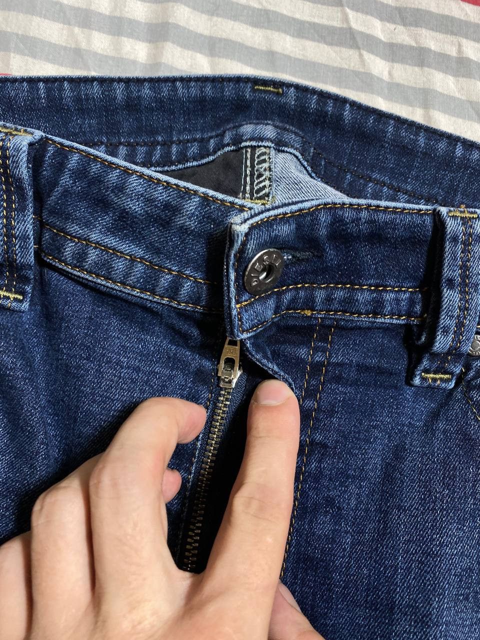Diesel × Japanese Brand × Vintage Vintage Diesel Jeans Distressed Wash Japanese Avant-Garde Size US 34 / EU 50 - 11 Thumbnail