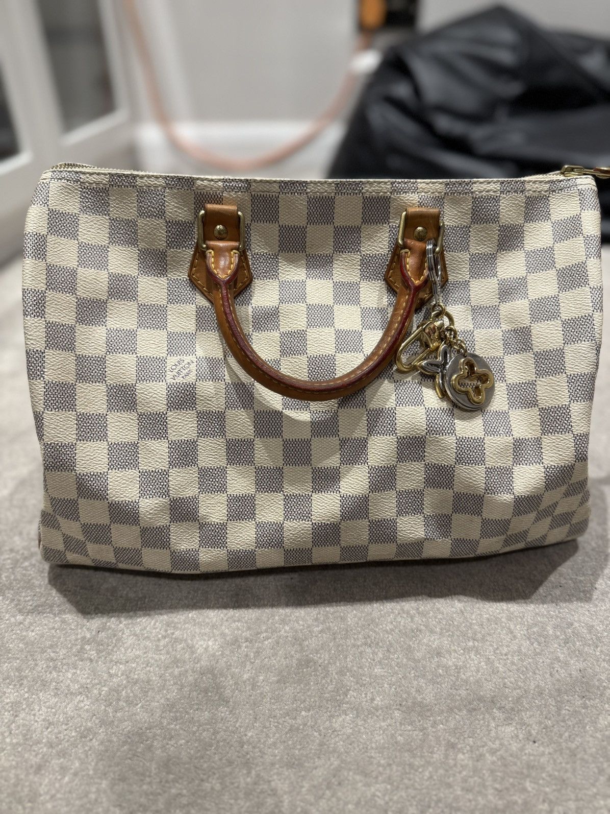 Louis Vuitton Authentic Louis Vuitton Speedy 30 Damier Azur White Handbag Size ONE SIZE - 1 Thumbnail