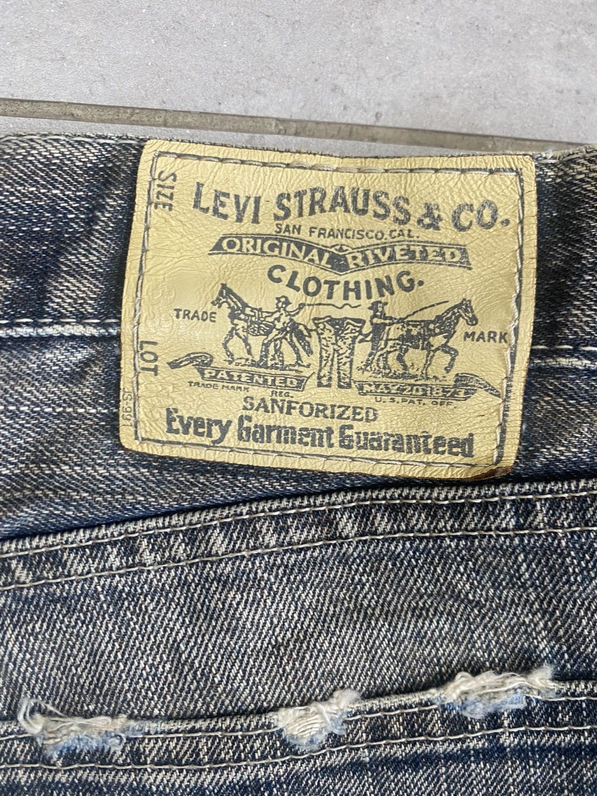 Levi's DISTRESSED LEVIS 503 JAPAN Size US 32 / EU 48 - 14 Thumbnail