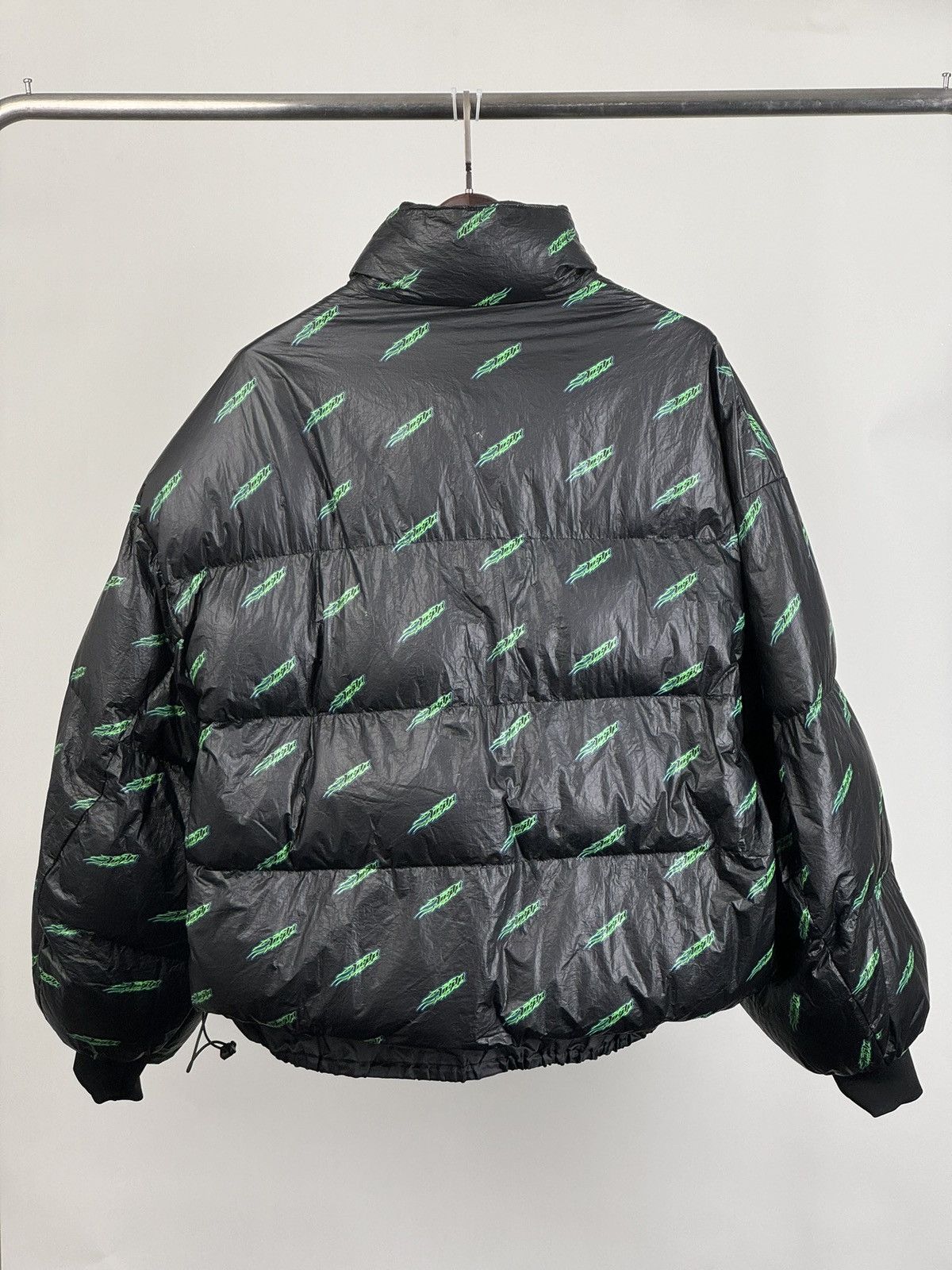 JieDa Allover logo down jacket Size US M / EU 48-50 / 2 - 10 Thumbnail