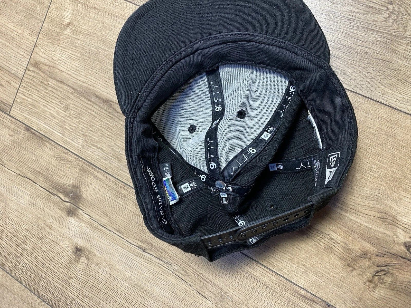Canada Goose CANADA GOOSE CLASSIC DISC STRAP BACK HAT CAP NEW ERA BLACK Size ONE SIZE - 5 Thumbnail