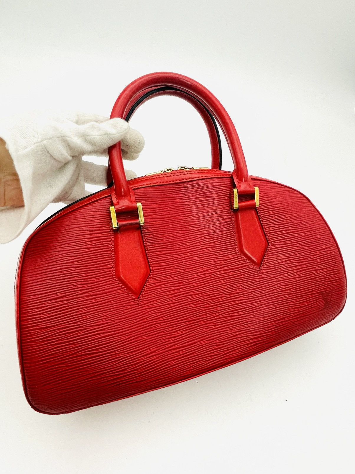 Louis Vuitton Louis Vuitton epi Jasmine red hand bag Size ONE SIZE - 3 Thumbnail