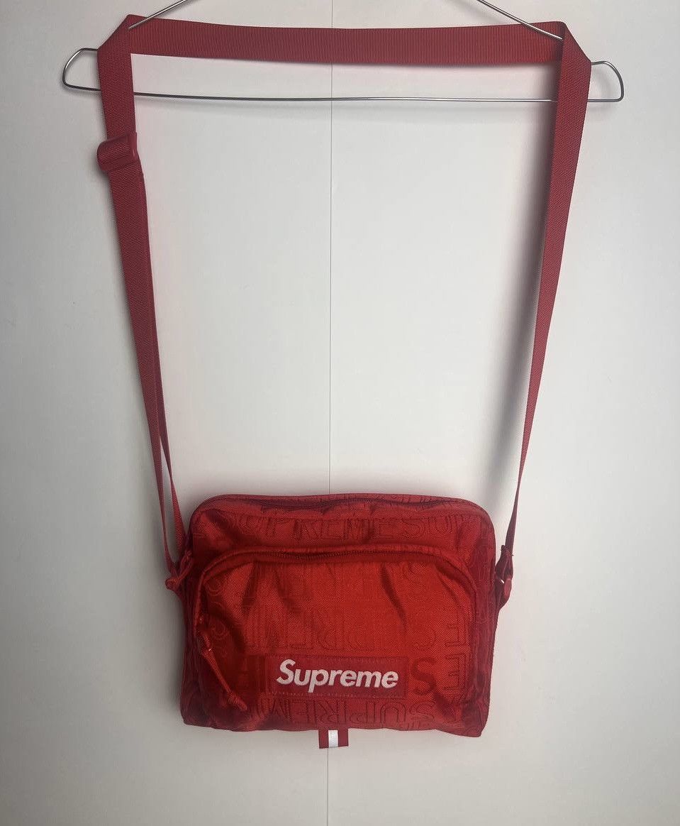 Budweiser × Supreme Supreme SS09 Budweiser Duffle Sling Bag
