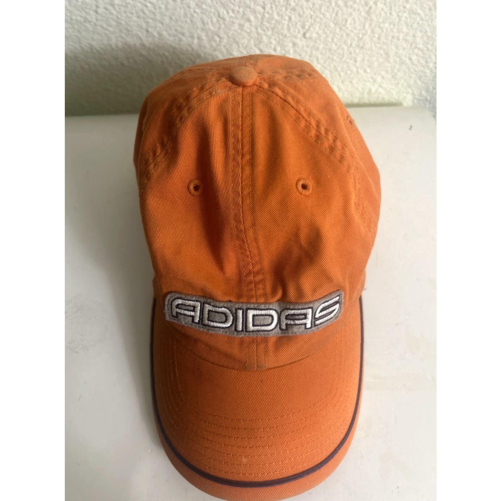 Adidas VINTAGE Adidas Orange Strap Back Baseball Hat Adjustable Men Adjustable Orange Baseball Cap Mens Size ONE SIZE - 4 Thumbnail