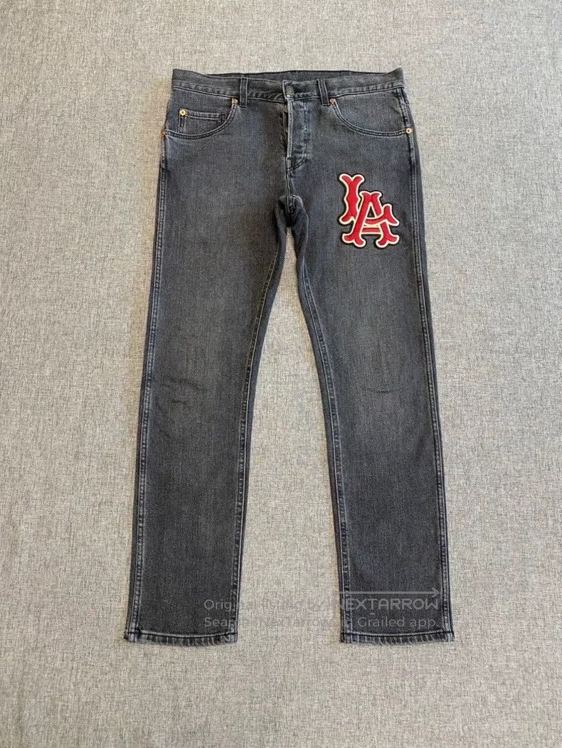 Gucci Gucci LA embroidered back graffiti logo jeans Size US 32 / EU 48 - 1 Thumbnail